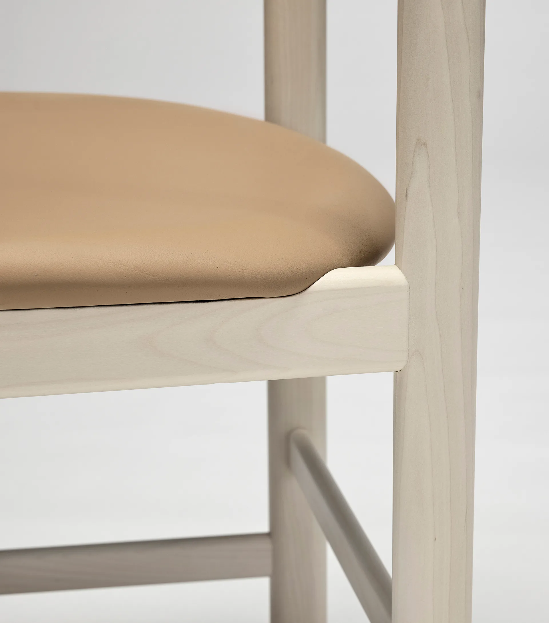 Pal καρέκλα, Σημύδα ανοιχτό ματ βερνίκι-Elmosoft 22030 Stolab