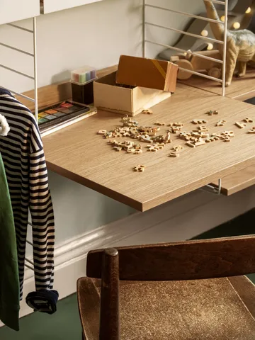 Επιφάνεια εργασίας String - Δρυς, 58x58 εκ. - String