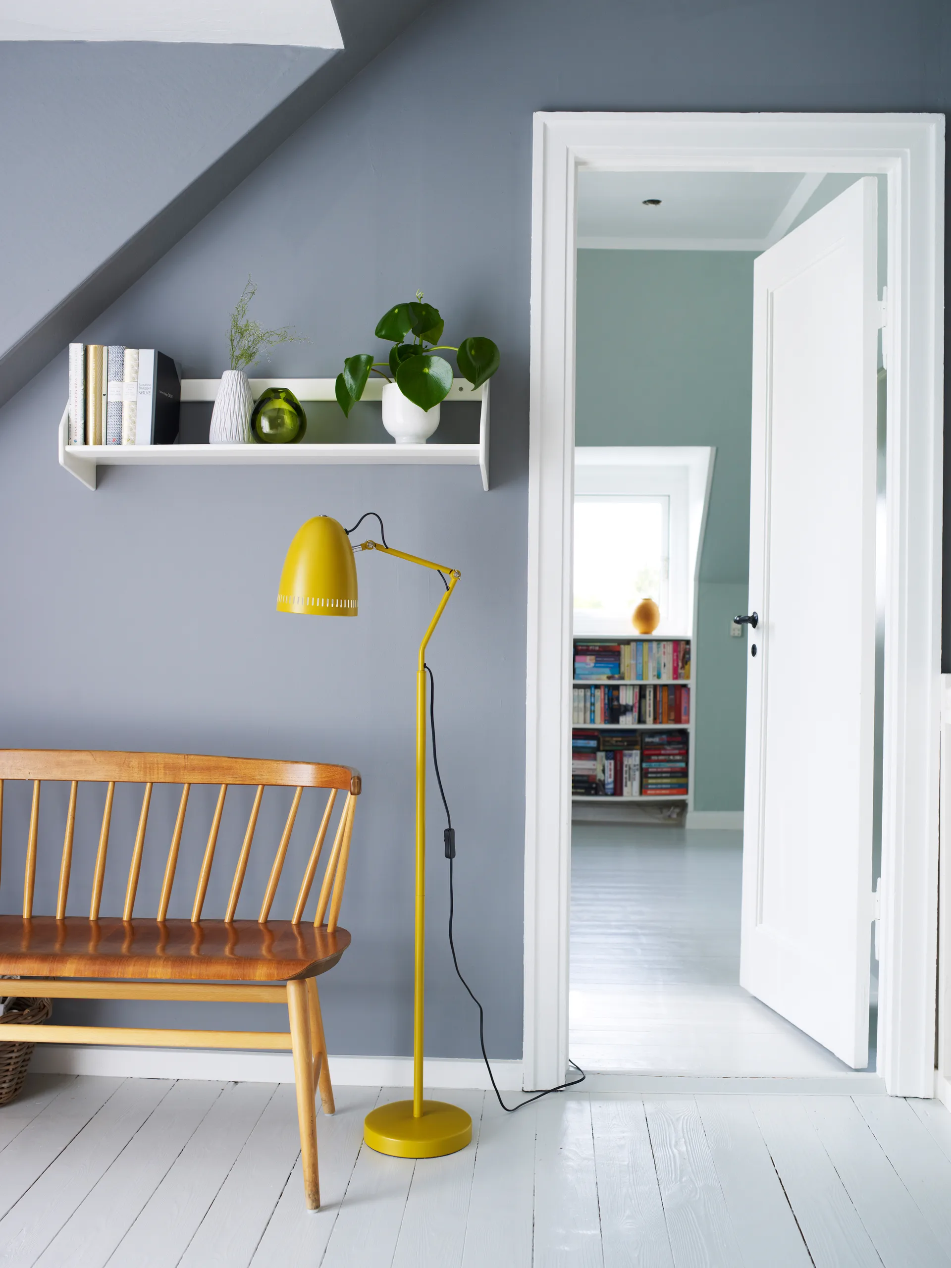 Φωτιστικό δαπέδου Dynamo, Mustard Superliving