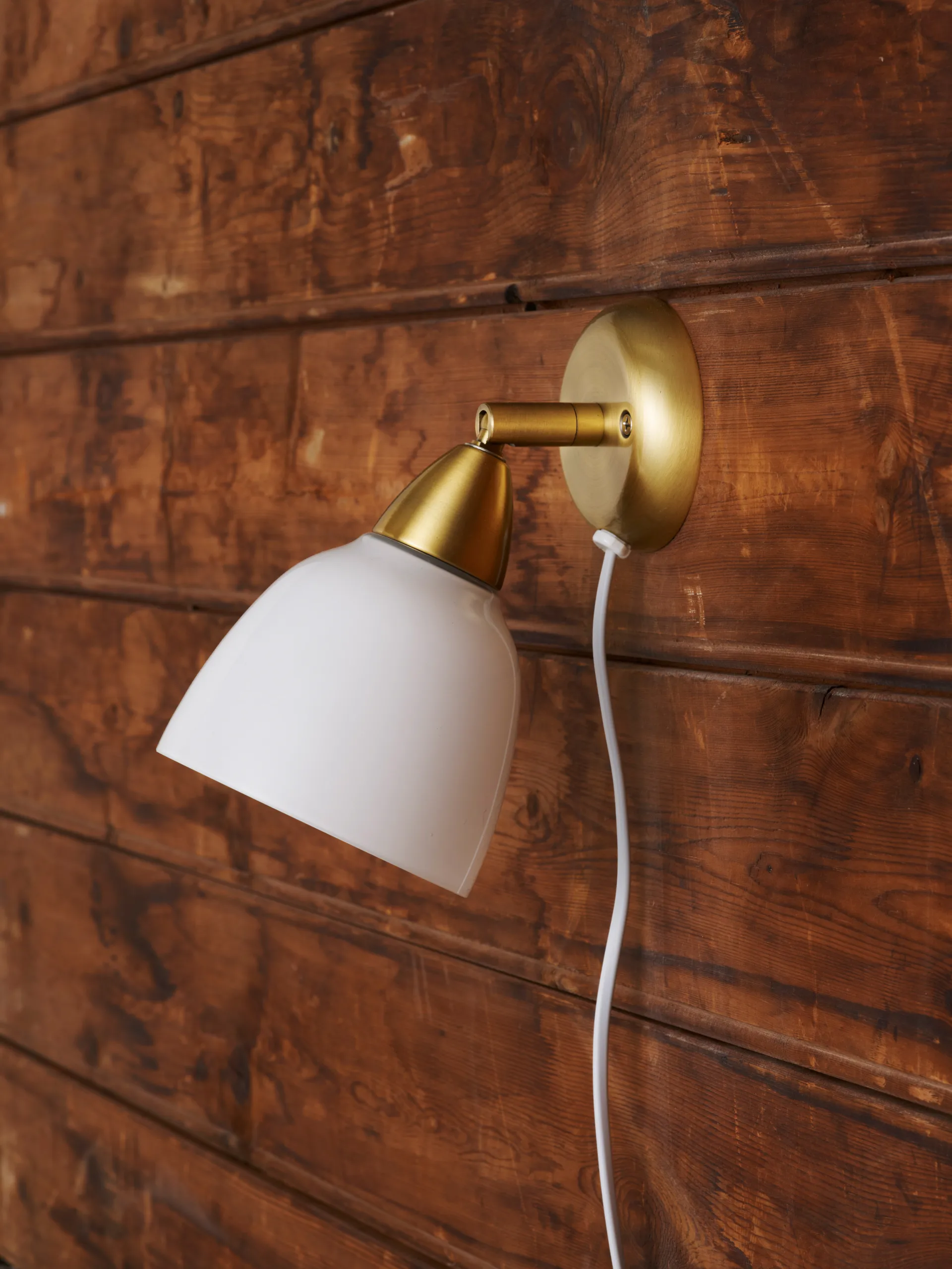 Urban short φωτιστικό τοίχου, Brushed Brass Superliving