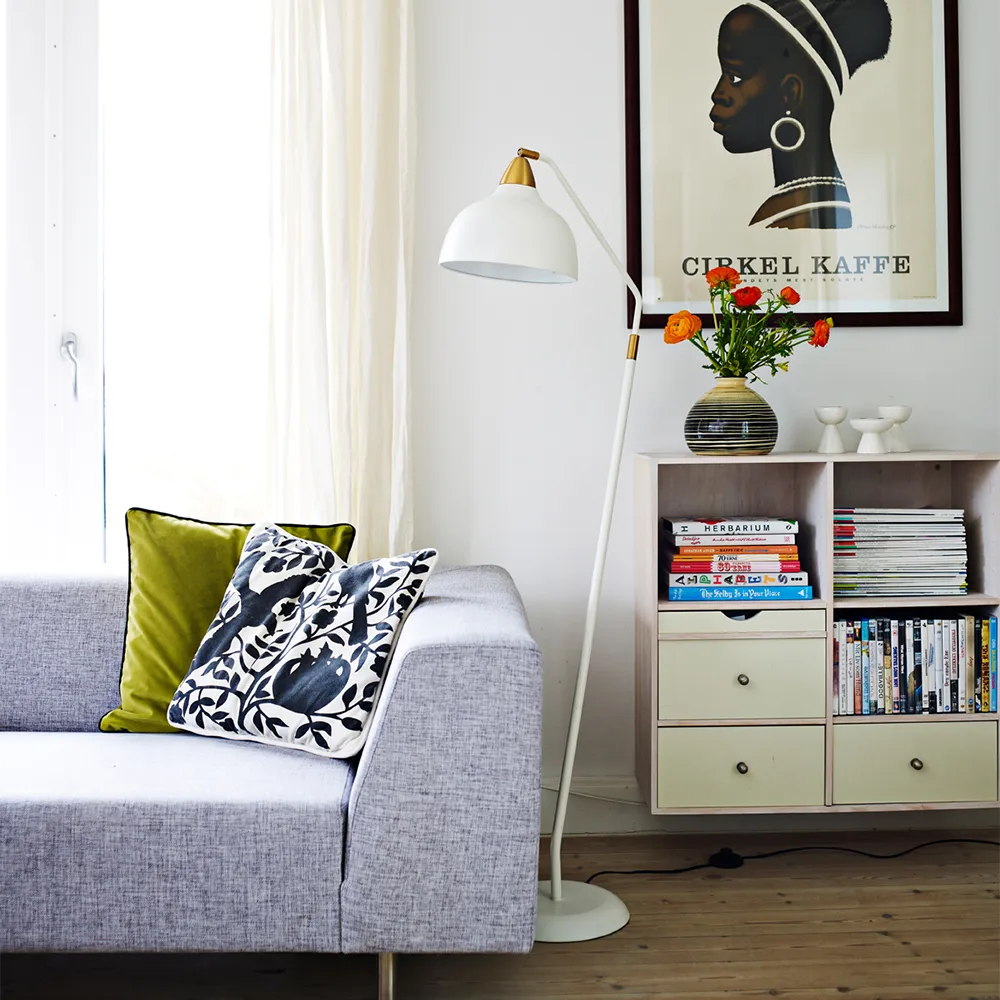 Urban φωτιστικό δαπέδου, ματ ψιθυριστό λευκό Superliving