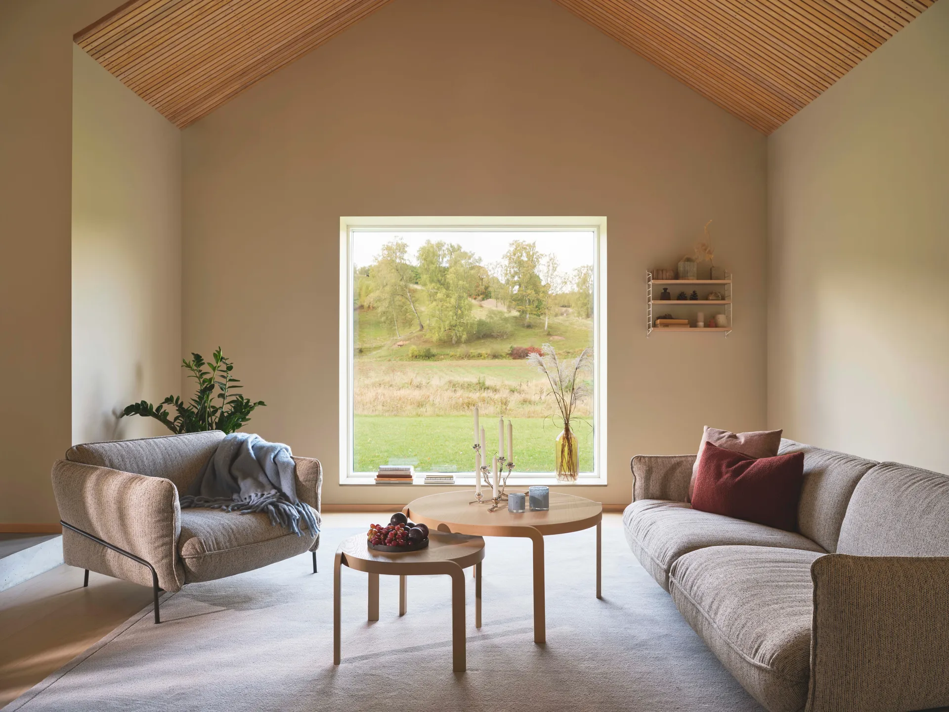 Continental καναπές, Sealife Ελεφαντόδοντο/άμμος-nutmeg   Swedese