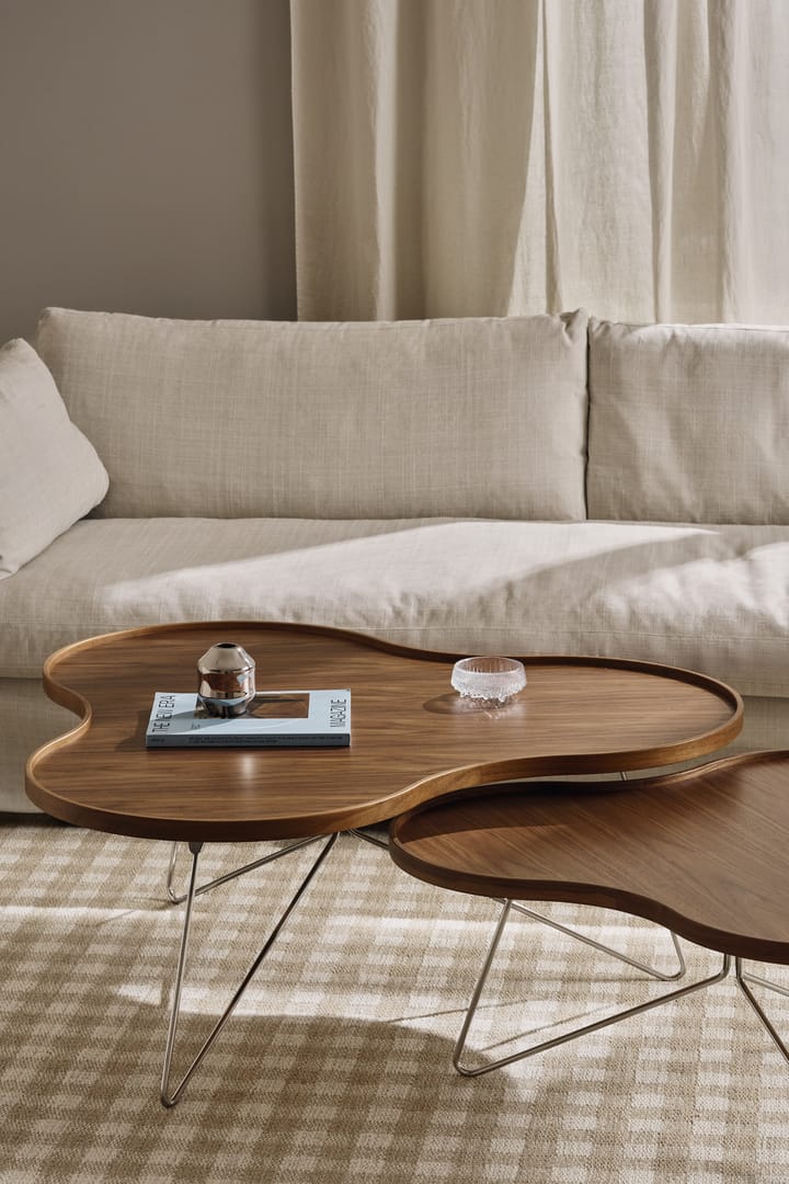 Flower mono τραπέζι Special Edition 107x114 εκ., Ύψος 45 εκ. – βαμμένο καρύδι – επιχρωμιωμένο ατσάλι Swedese
