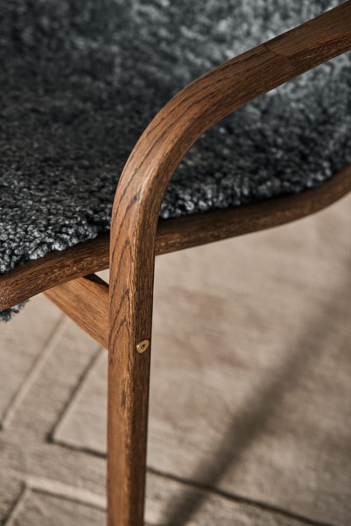 Lamino πολυθρόνα δρυς/sheepskin Special Edition, Rubio Monocoat Chocolate-Charcoal Swedese
