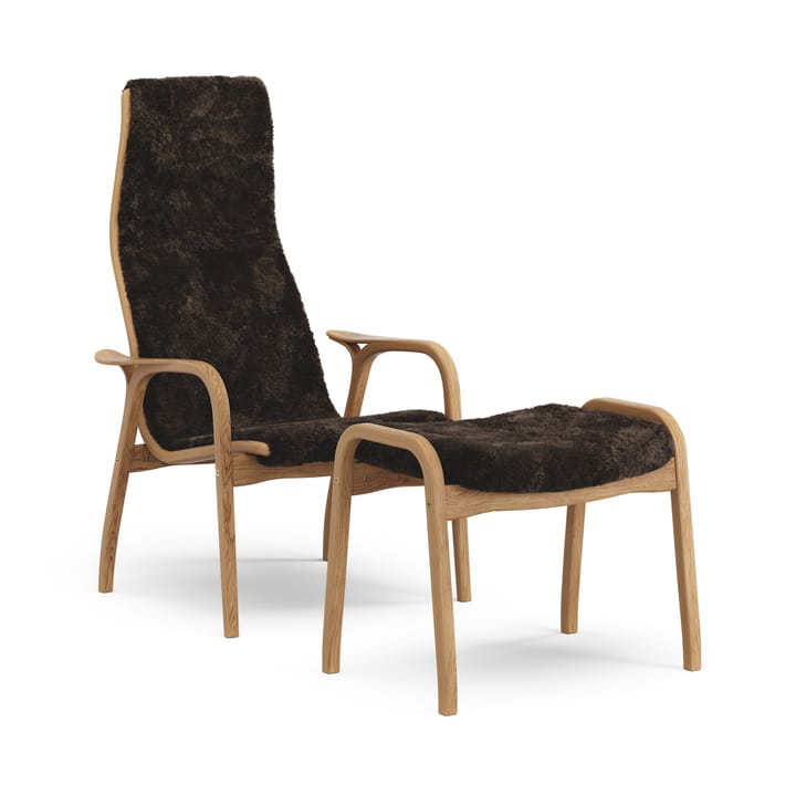 Καρέκλα με μπράτσα και υποπόδιο, Lamino, λαδωμένη δρυς/προβιά - Εσπρέσο (καφετί) - Swedese