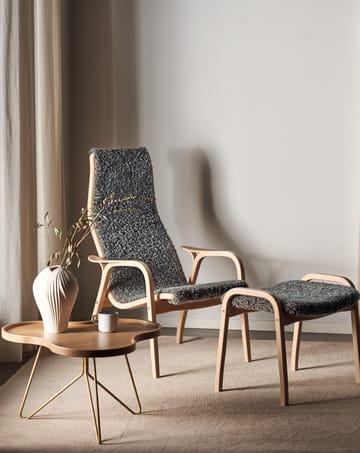 Καρέκλα με μπράτσα και υποπόδιο, Lamino, λουστραρισμένη οξιά/προβιά - Σκανδιναβικό γκρι - Swedese