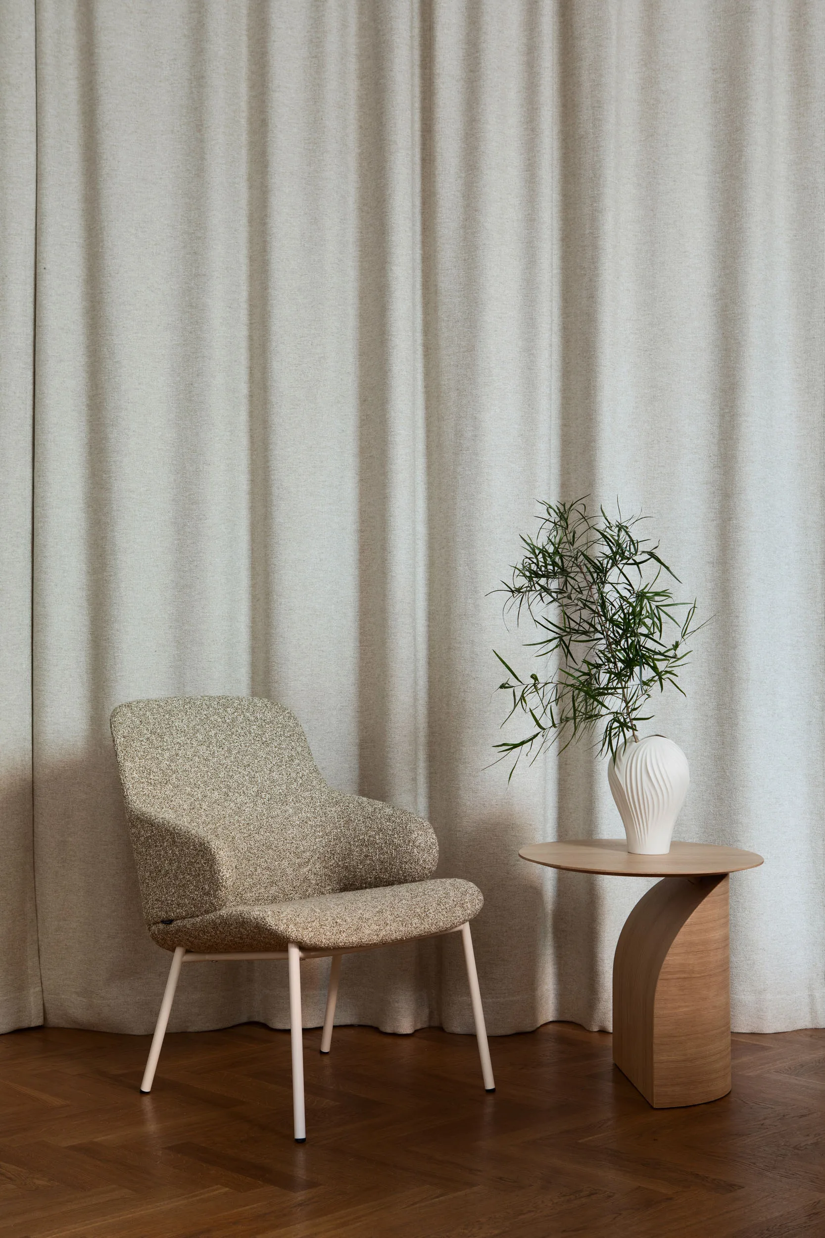 Savoa τραπέζι H45 cm, Δρυς λαδωμένη Swedese