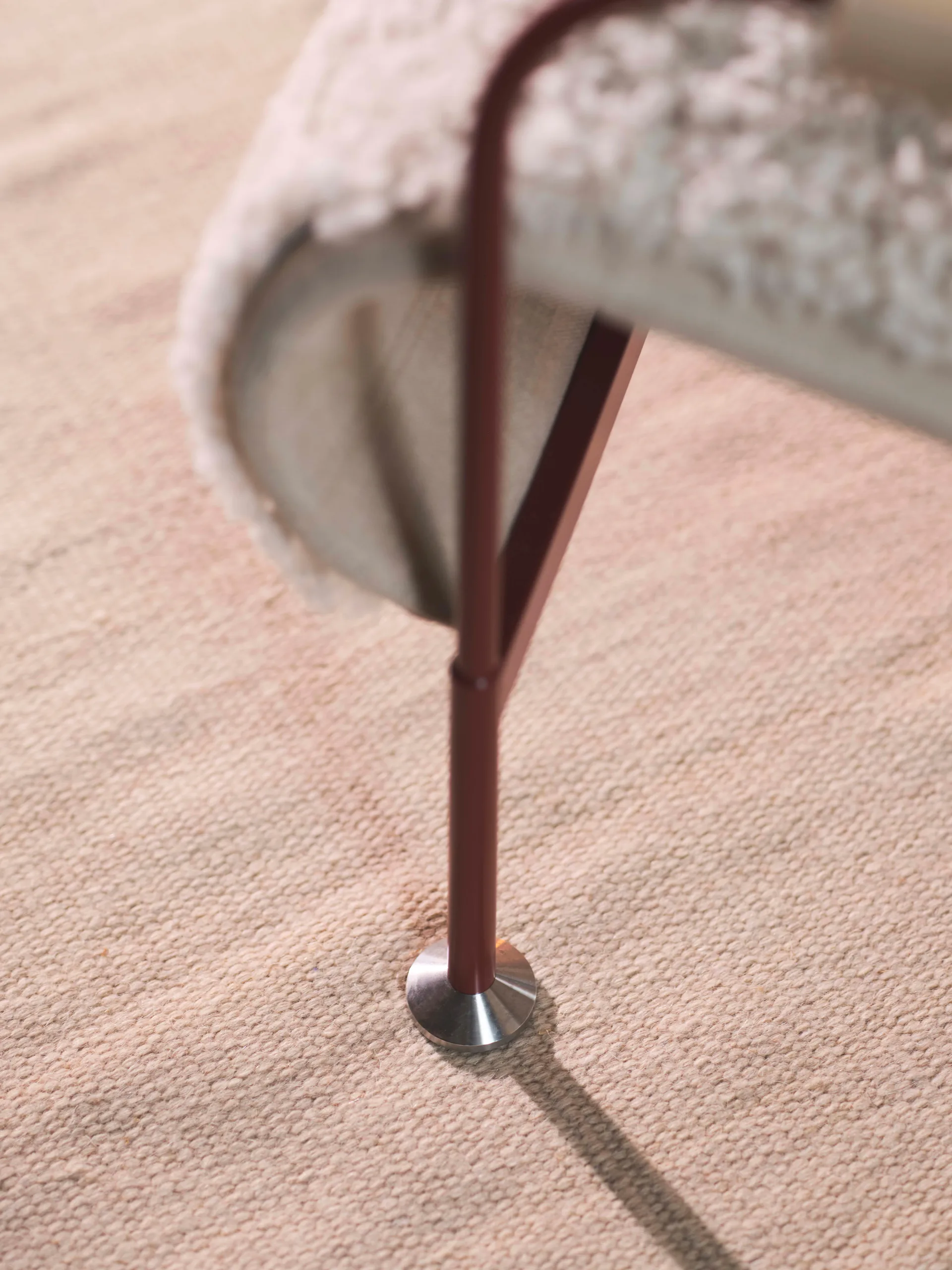 Πολυθρόνα Serpentine, Δέρμα Elmo Soft Ανοιχτό καφέ-χρώμιο-Tärnsjö Cognac   Swedese