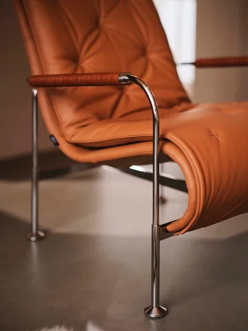 Πολυθρόνα Serpentine - Δέρμα Elmo Soft Σκούρο καφέ-Tärnsjö Tobacco   - Swedese