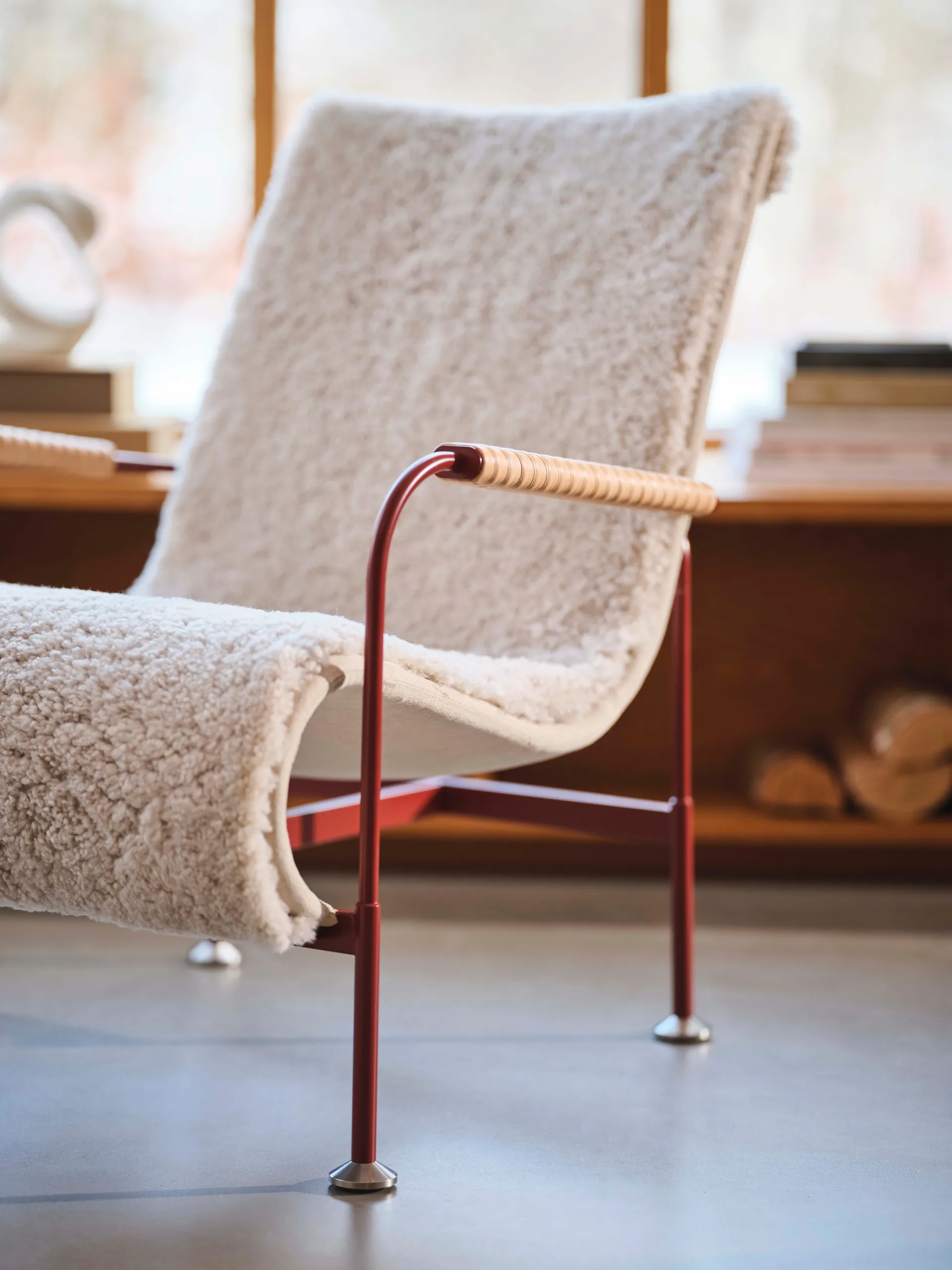 Πολυθρόνα Serpentine, Υφασμάτινο Romo Linara Rye-κόκκινο-Tärnsjö Nature   Swedese