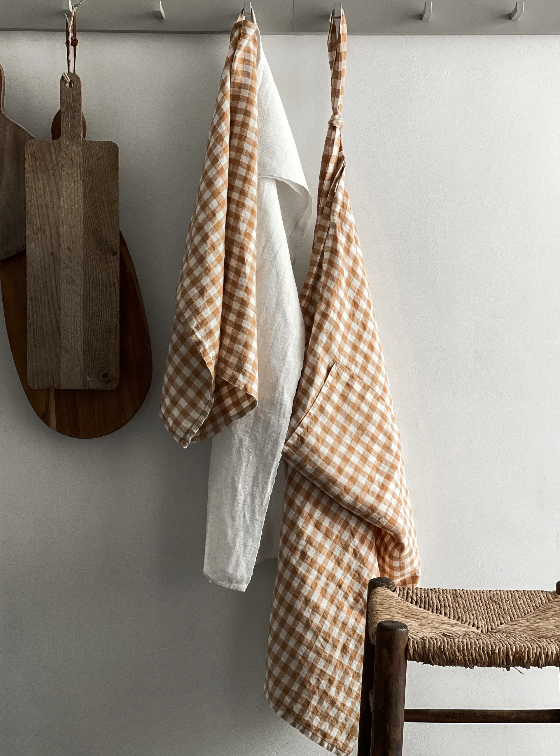 Ποδιά με καρό σχέδιο Gingham 90x75 cm, Biscuit Tell Me More