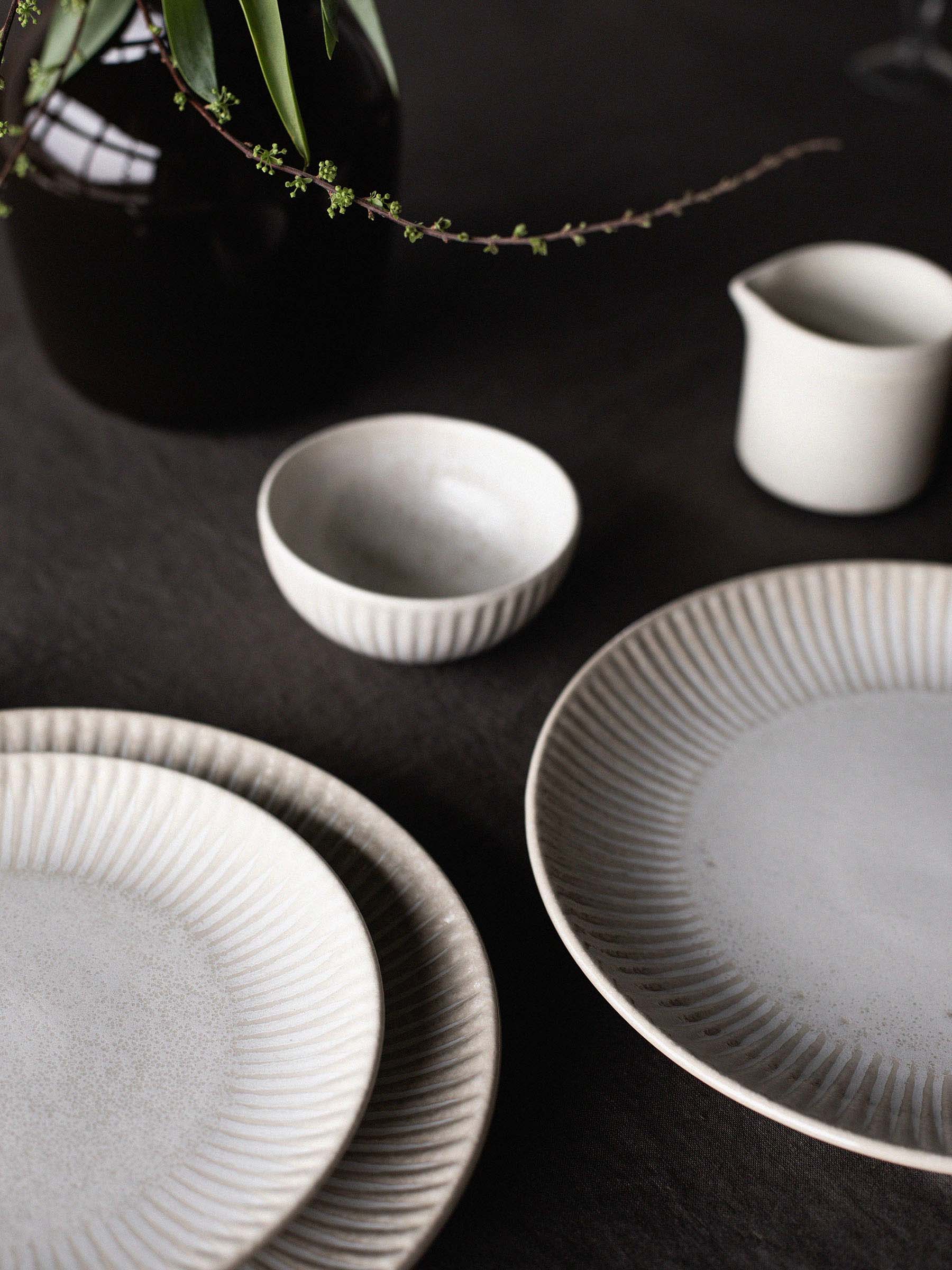 Πιάτο Granada Ø26,5 εκ., Κρεμ λευκό-μπεζ Tell Me More