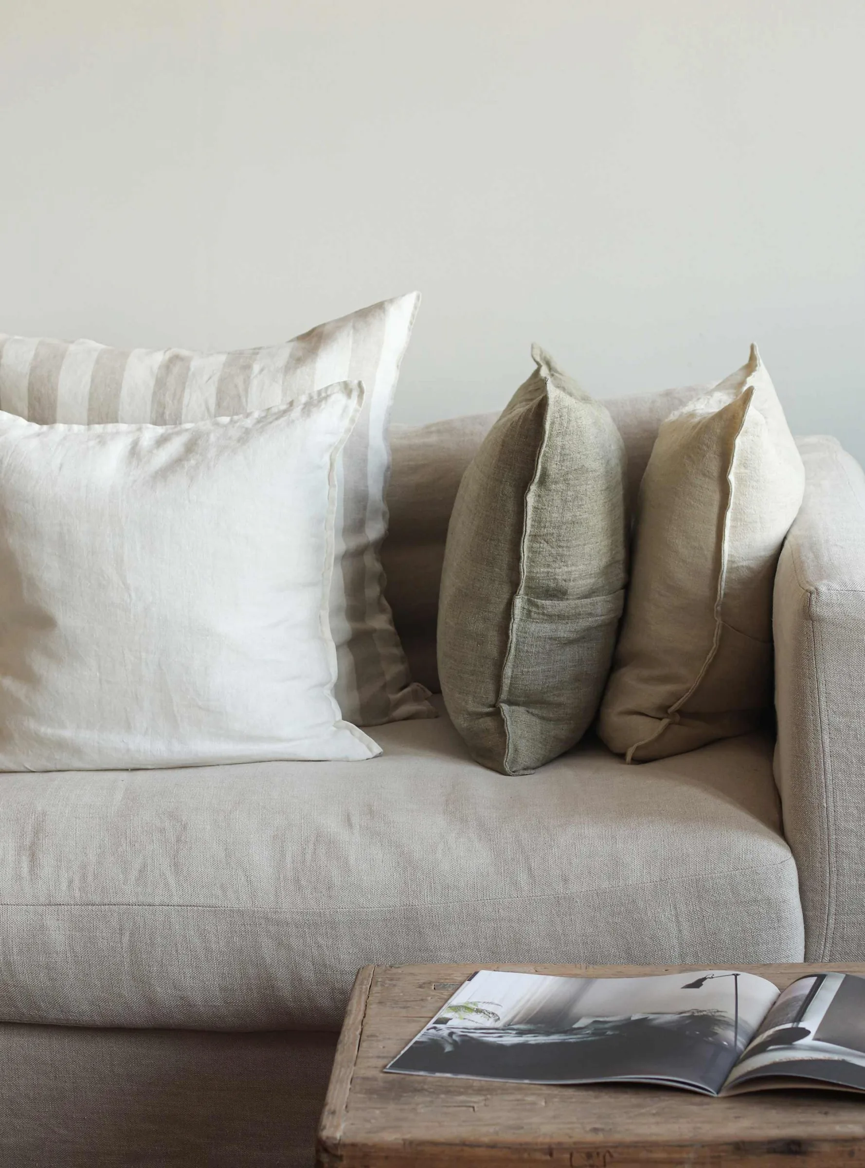 Μαξιλαροθήκη Holte 60x60 εκ., Άμμος Tell Me More