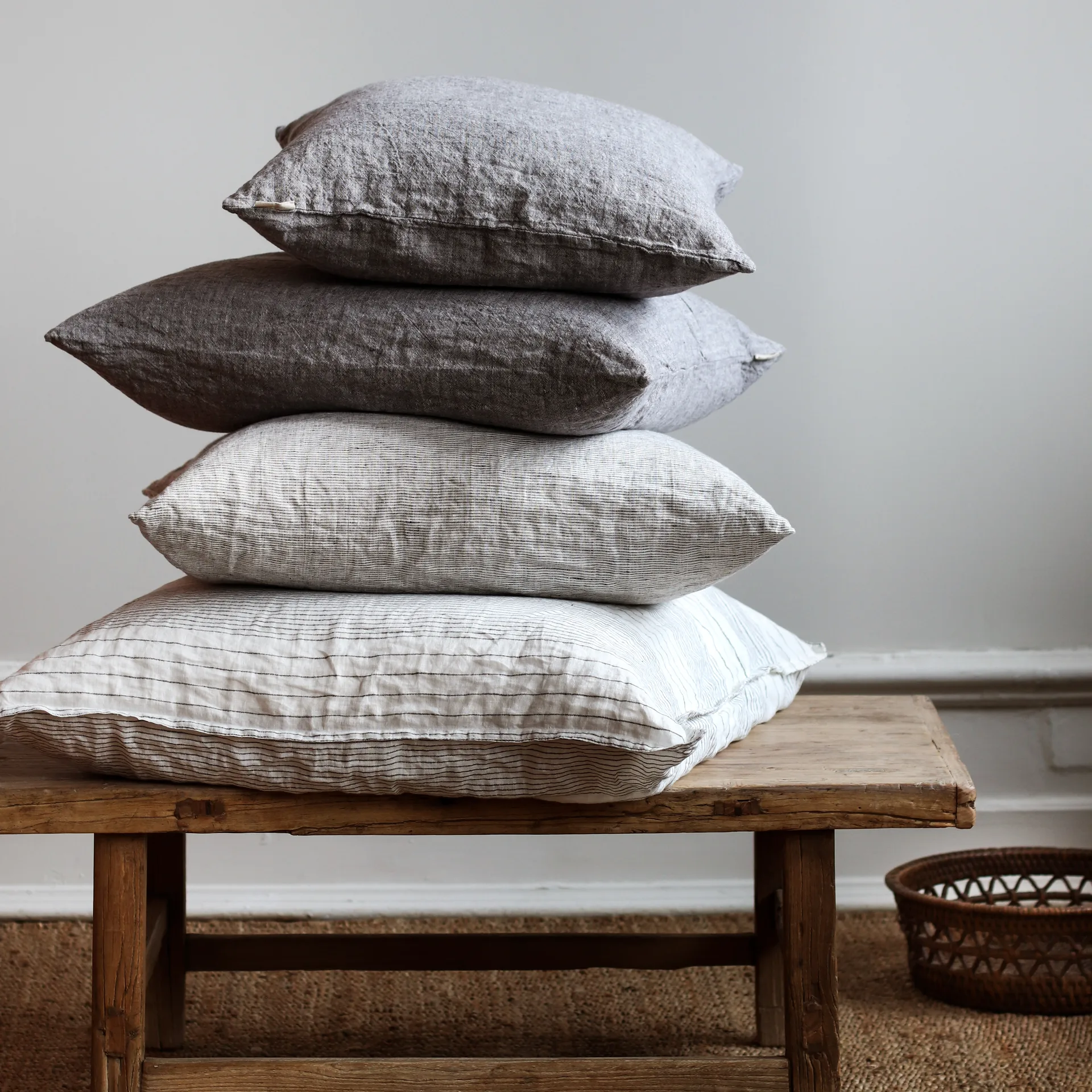 Julian μαξιλαροθήκη 50x50 cm, γκρι-ανάμικτο Tell Me More