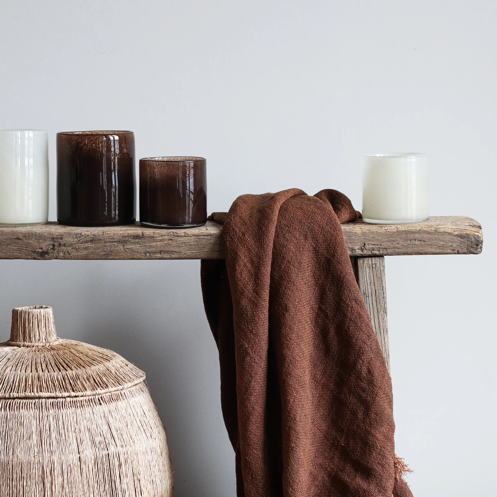 Lyric φανάρι Μ, λινό (λευκό) Tell Me More