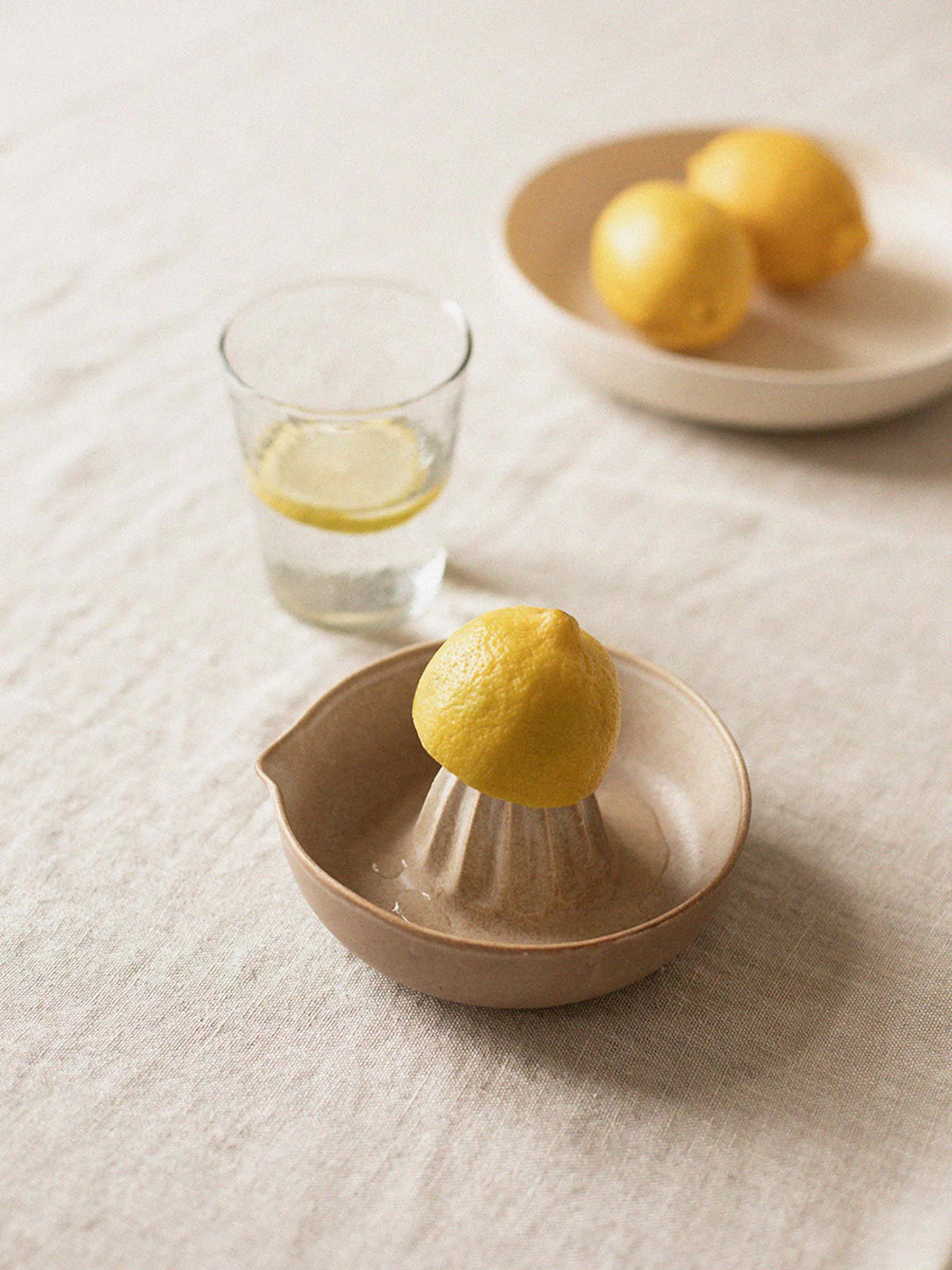 Palermo αποχυμωτής εσπεριδοειδών, Μπεζ Tell Me More