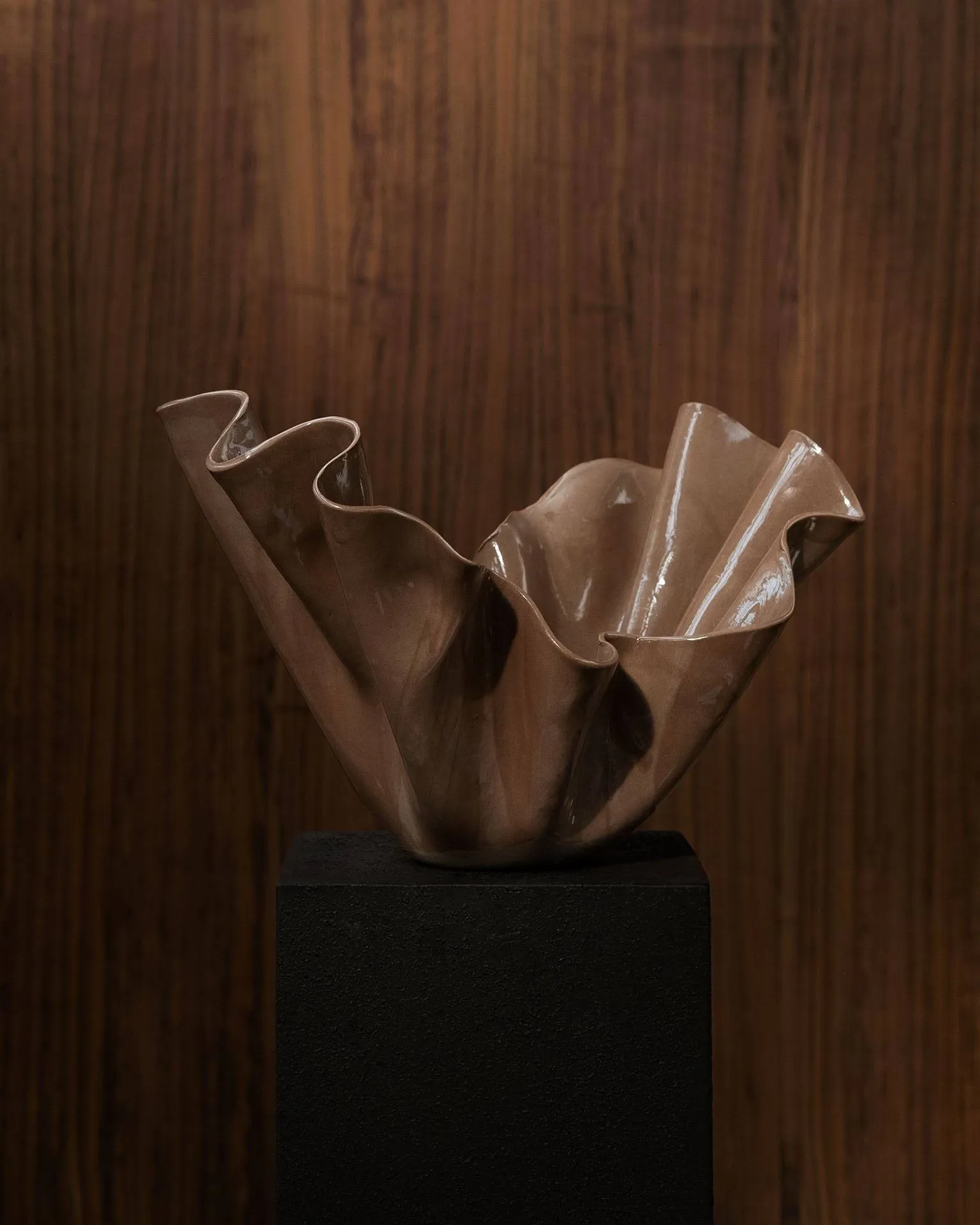 Amnell γλυπτό, Brown, 39x25 εκ. Tinted