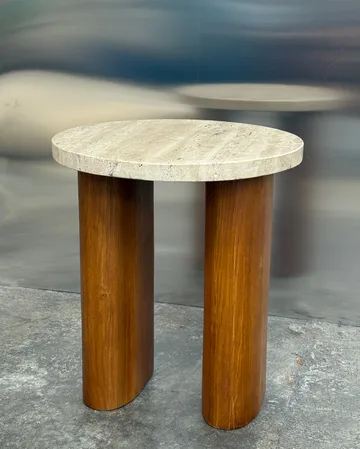 Vikman πλαϊνό τραπεζάκι - Βελανιδιά-beige τραβερτίνης - Tinted