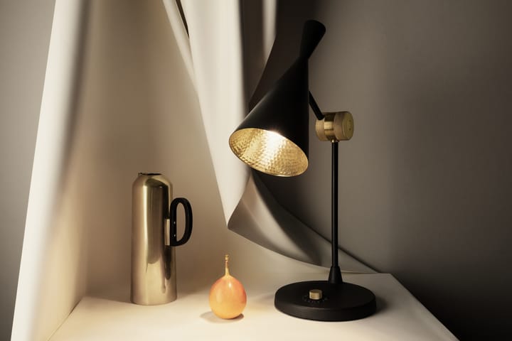 Beat Unbeaten επιτραπέζιο φωτιστικό LED 53 cm, Black Tom Dixon