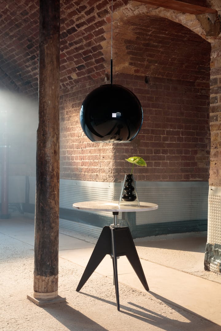 Κωνικό βάζο Bump Cone, Black Tom Dixon