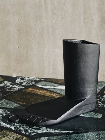 Cast Iron βάση - Μαύρο, 21,5x20 εκ. - Tom Dixon
