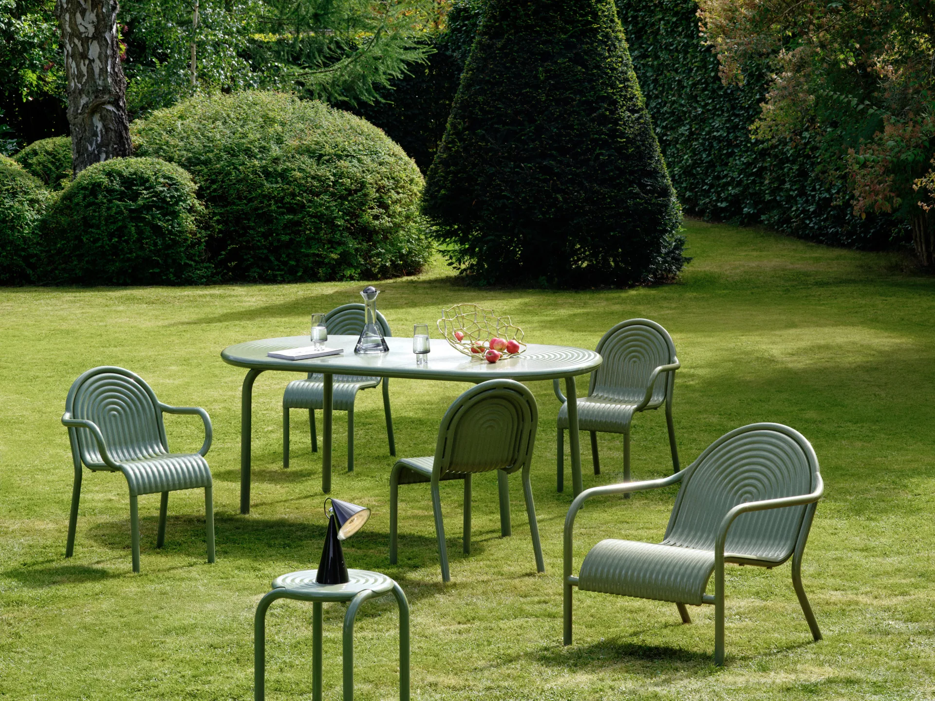 Groove Obround τραπέζι φαγητού - Moss, 86x186 εκ. Tom Dixon