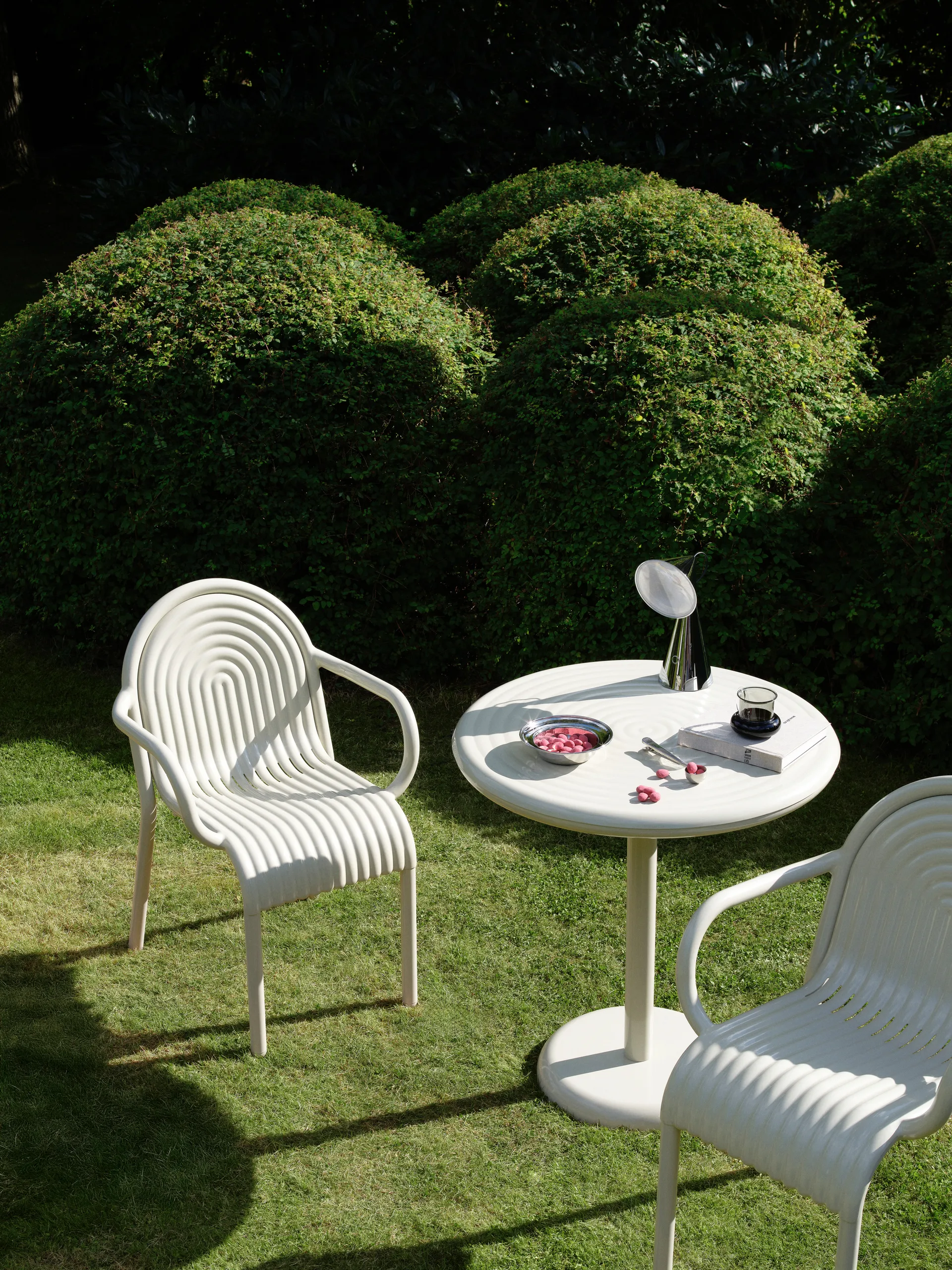 Groove καφέ τραπέζι στρογγυλό - Putty, Ø70 cm Tom Dixon