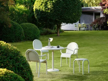 Groove καφέ τραπέζι στρογγυλό - Putty, Ø70 cm - Tom Dixon