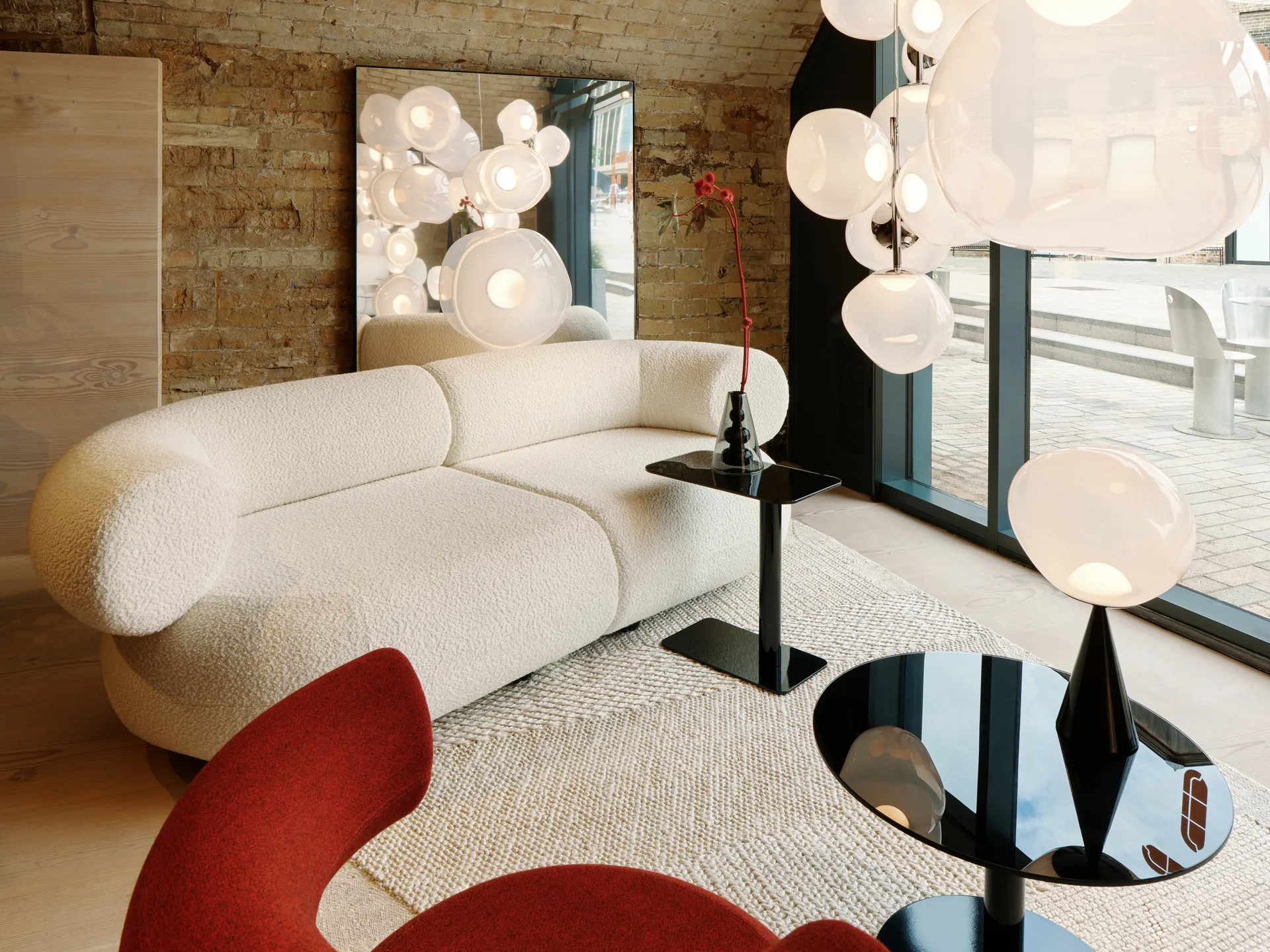 Melt Chandelier large πολυέλαιος LED 196 cm, Opal-silver Tom Dixon