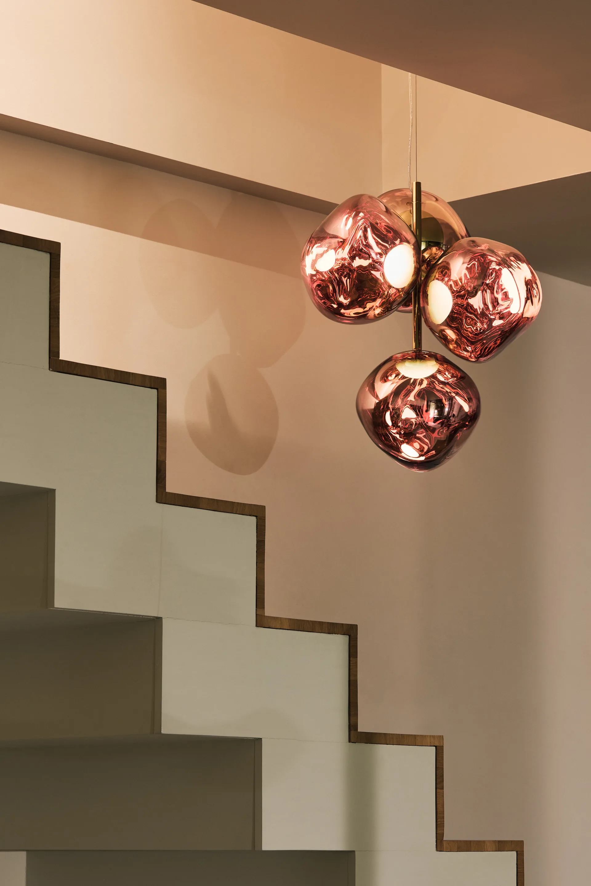 Melt Chandelier mini πολυέλαιος LED 63,4 cm, Copper Tom Dixon