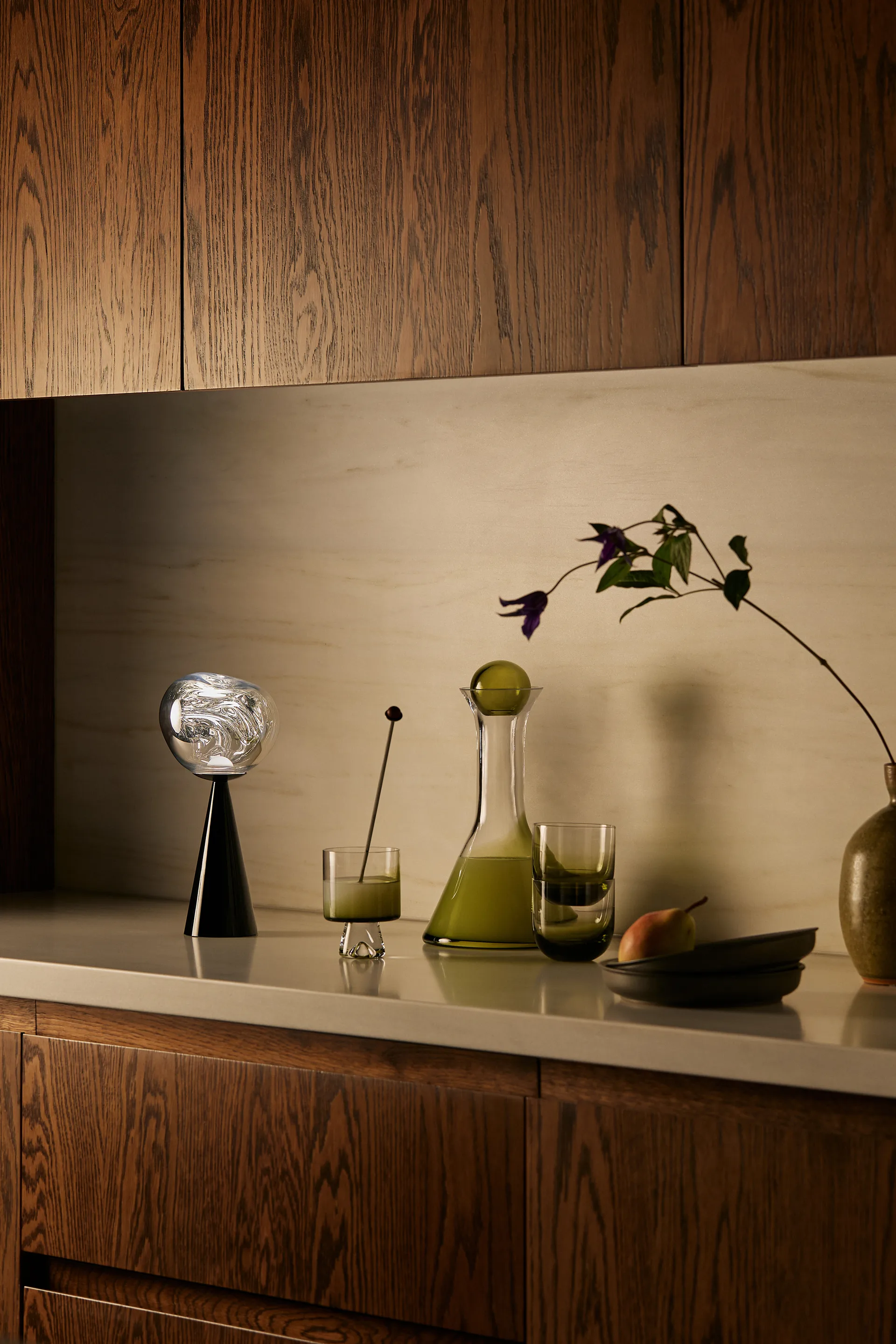 Melt φορητό επιτραπέζιο φωτιστικό LED 28.5 cm, Μαύρο Tom Dixon