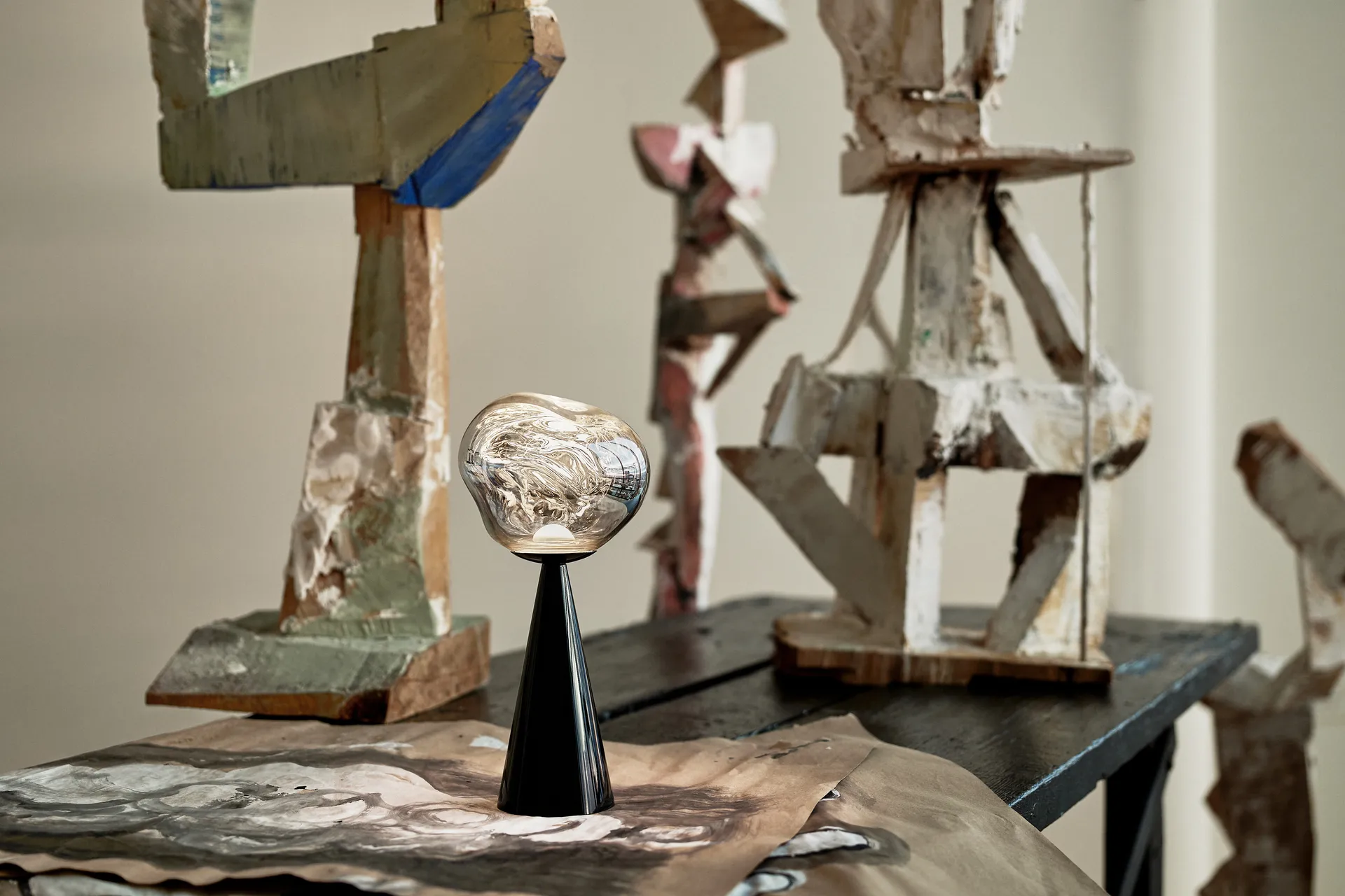 Melt φορητό επιτραπέζιο φωτιστικό LED 28.5 cm, Μαύρο Tom Dixon