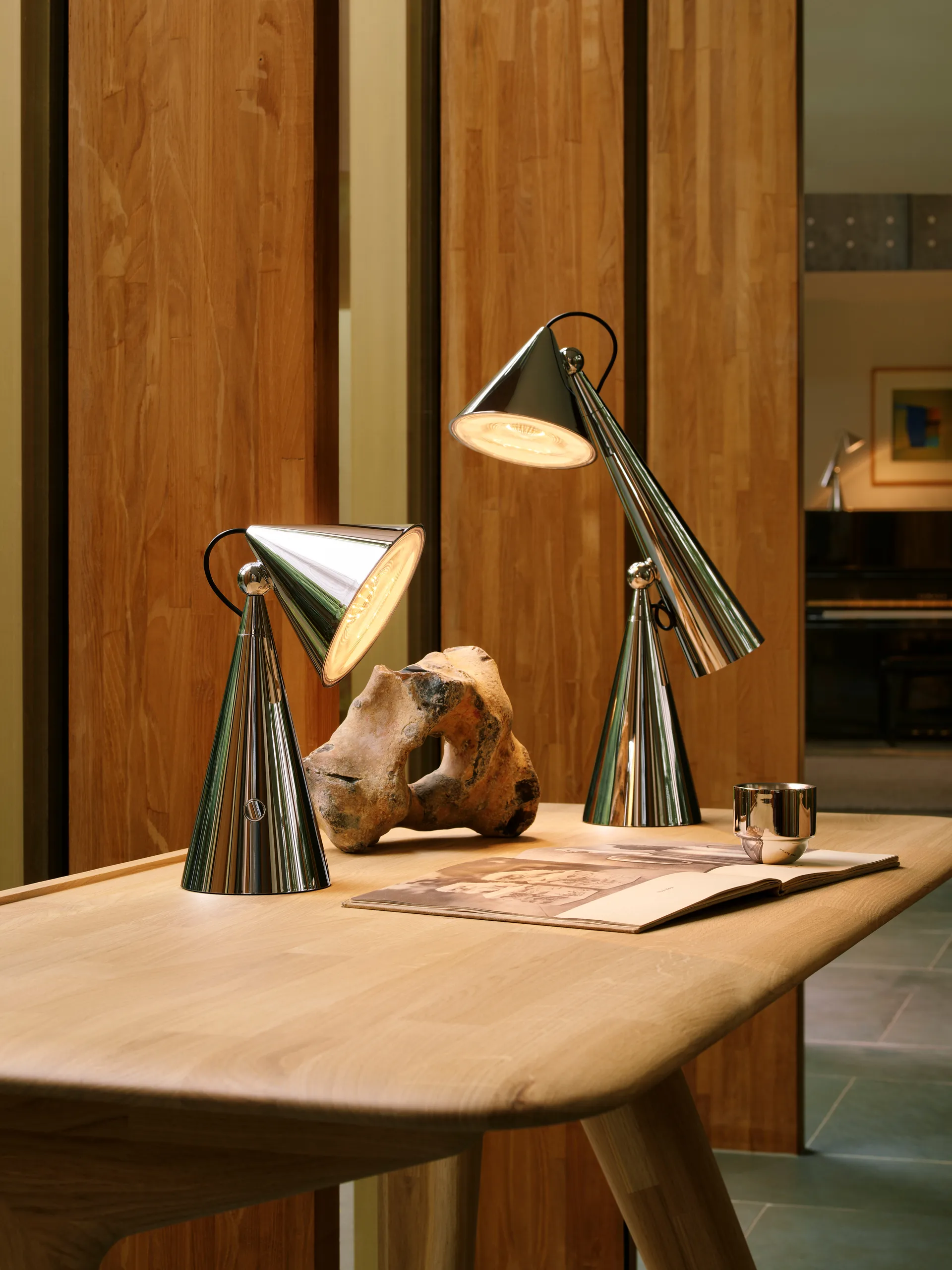 Pose Portable LED επιτραπέζιο φωτιστικό, Silver Tom Dixon