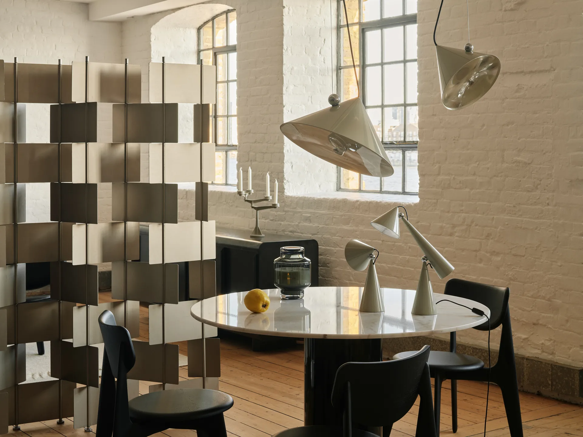 Pose κρεμαστό φωτιστικό, Putty, Ø43x30 εκ. Tom Dixon