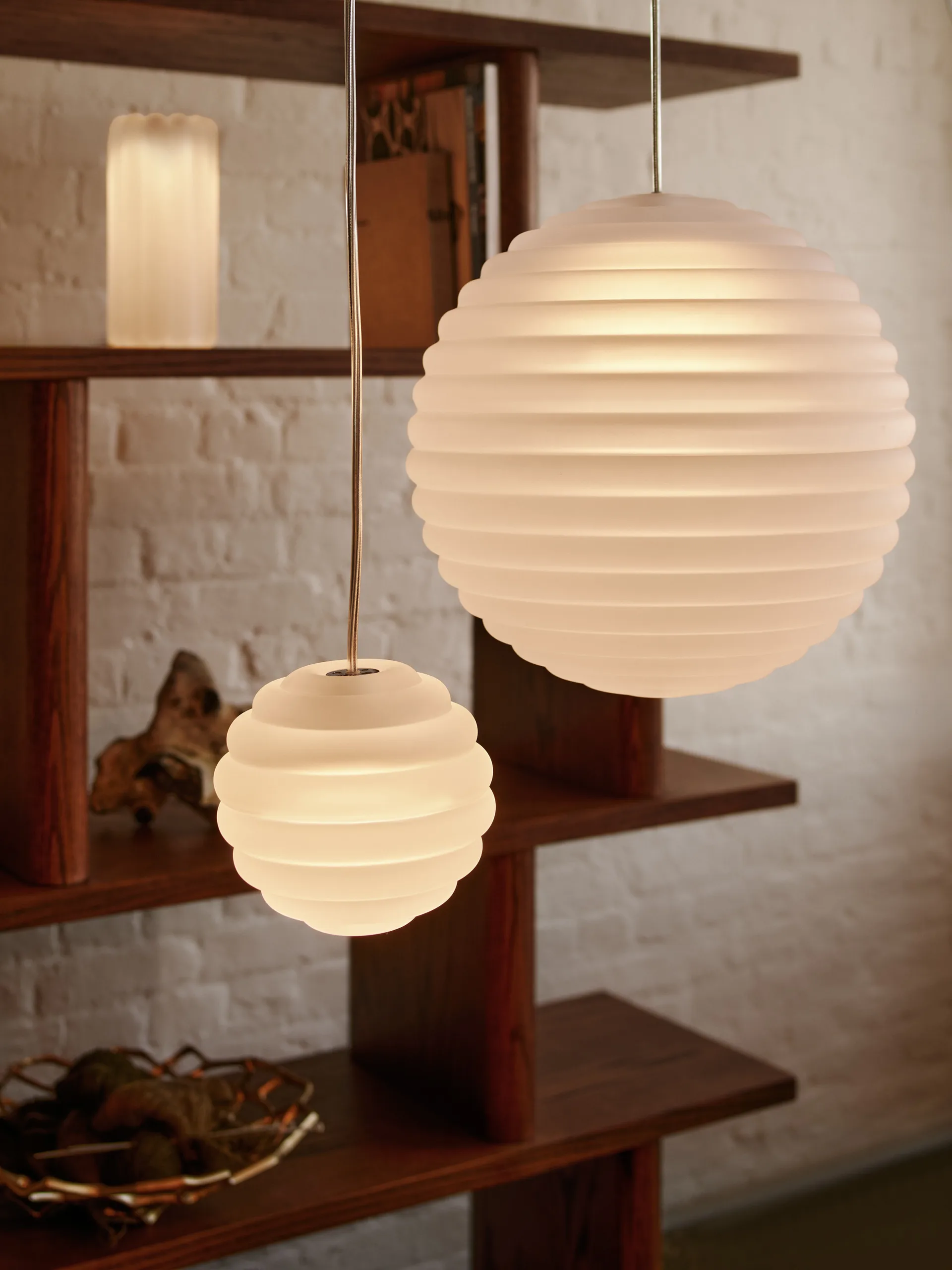 Press Sphere φωτιστικό LED Ø30 cm, Frosted Tom Dixon