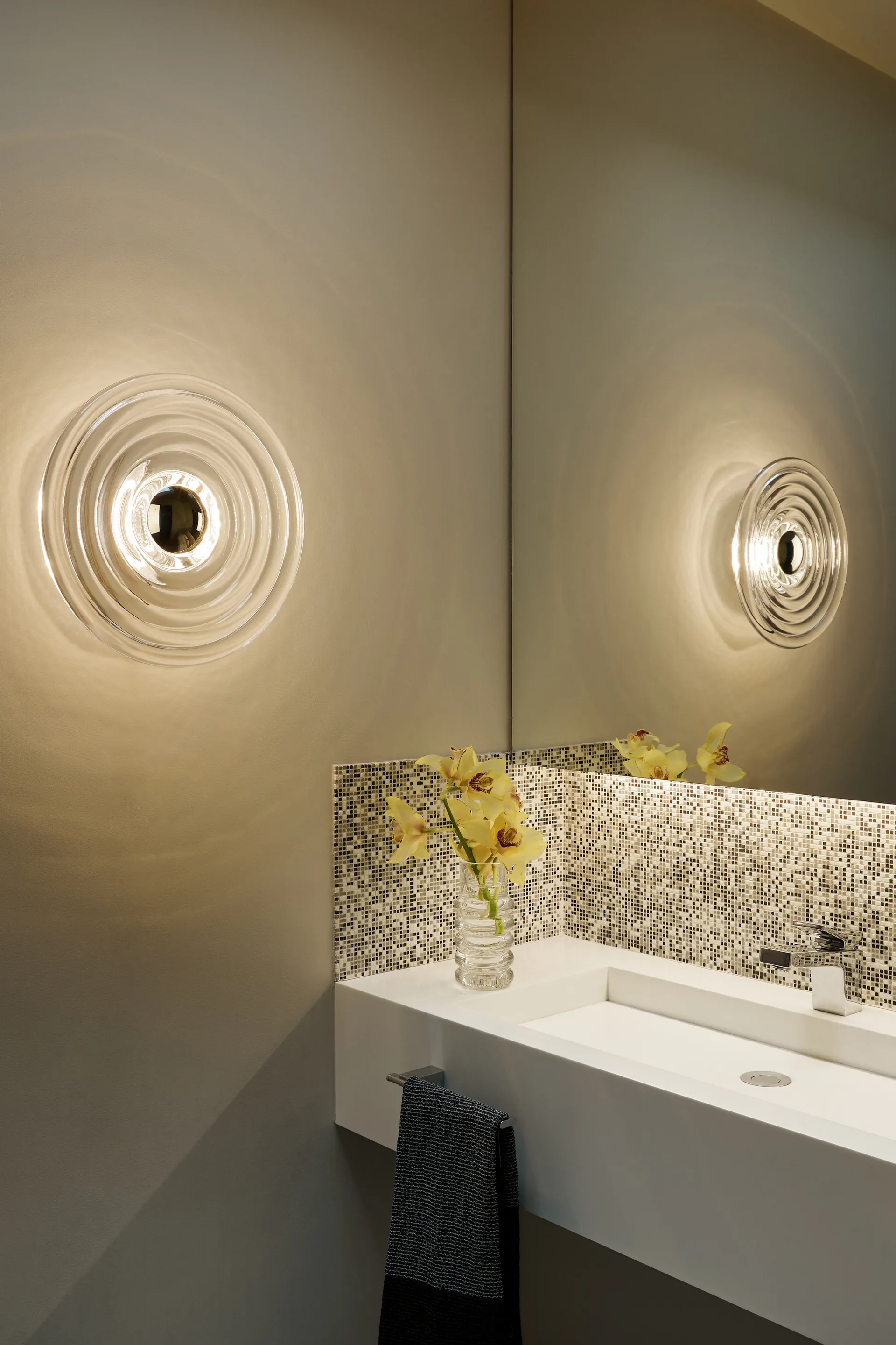 Press Surface επιτραπέζιο φωτιστικό large LED 35 cm, Clear Tom Dixon