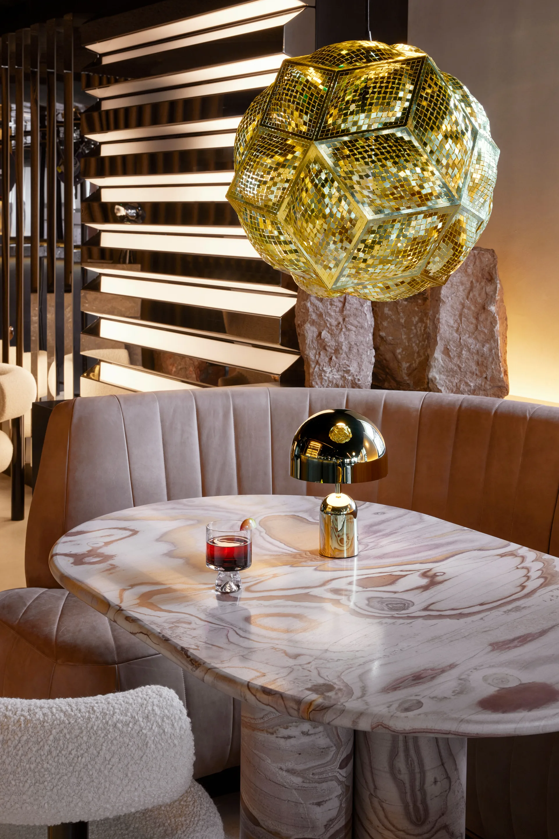 Puff κρεμαστό φωτιστικό οροφής Ø45 cm, Ορείχαλκο Tom Dixon