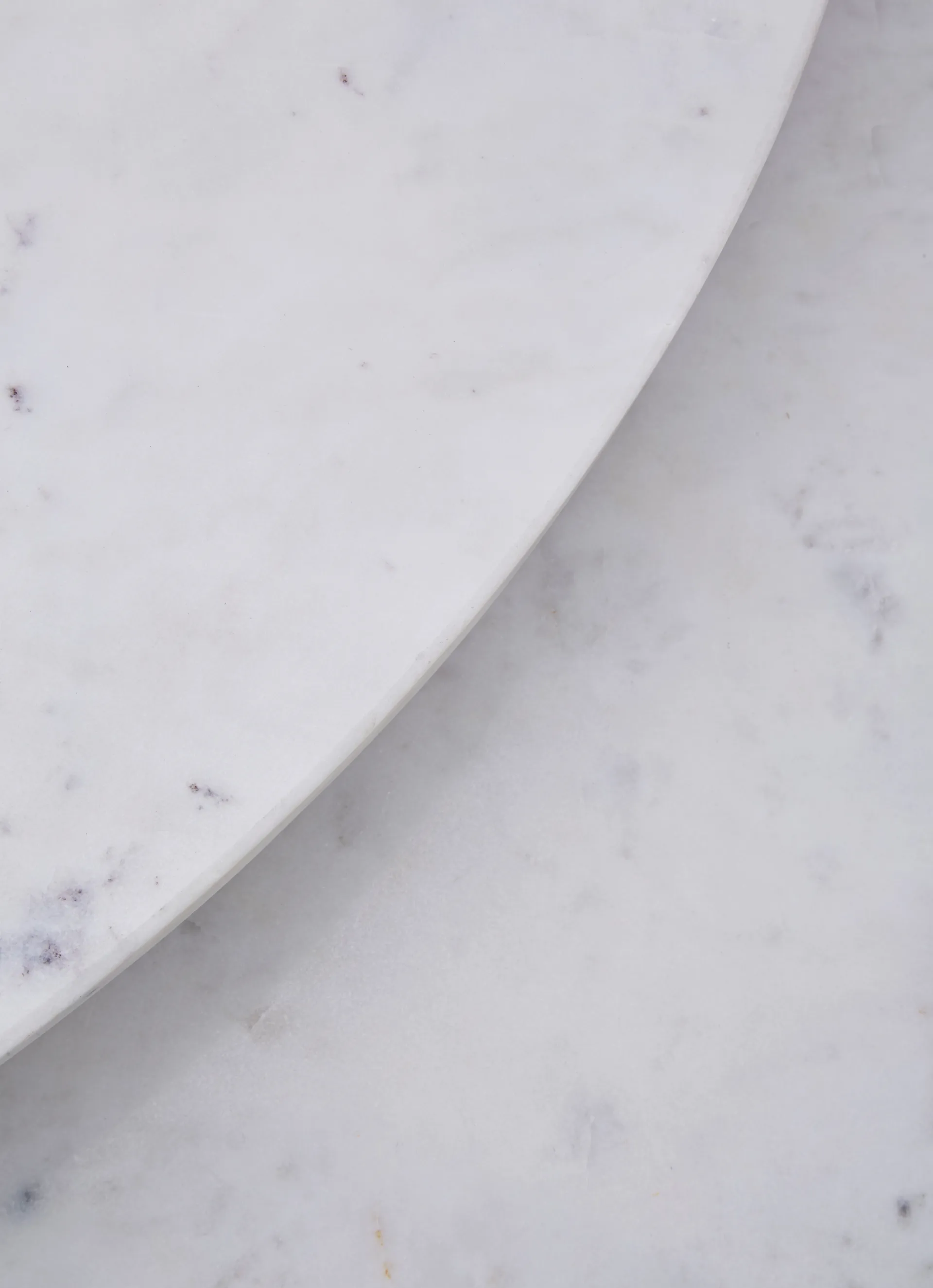 Screw τραπεζάκι καφέ Ø60 cm, White marble-cast iron Tom Dixon