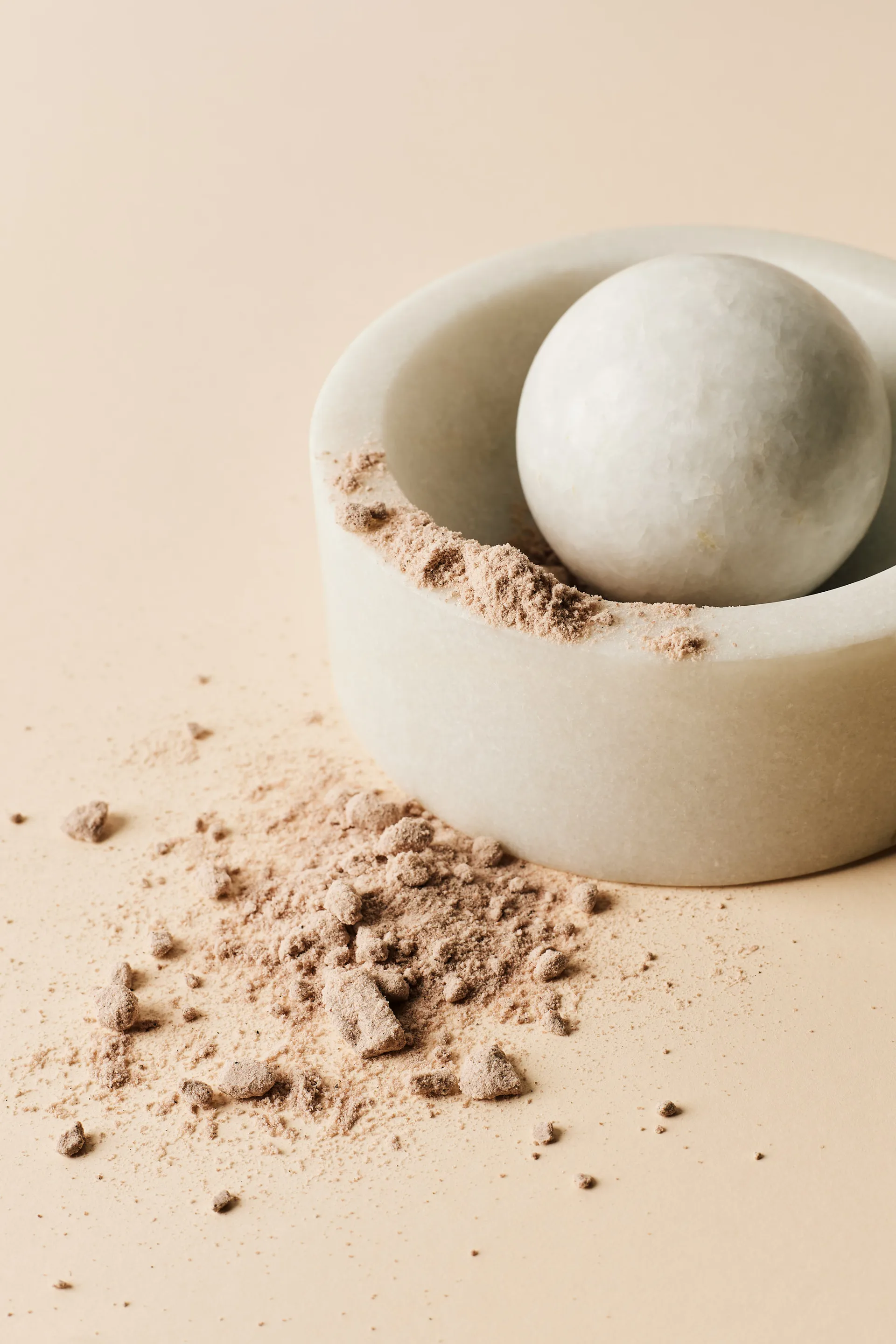 Μύλος μπαχαρικών Stone Ø12 cm, White marble Tom Dixon