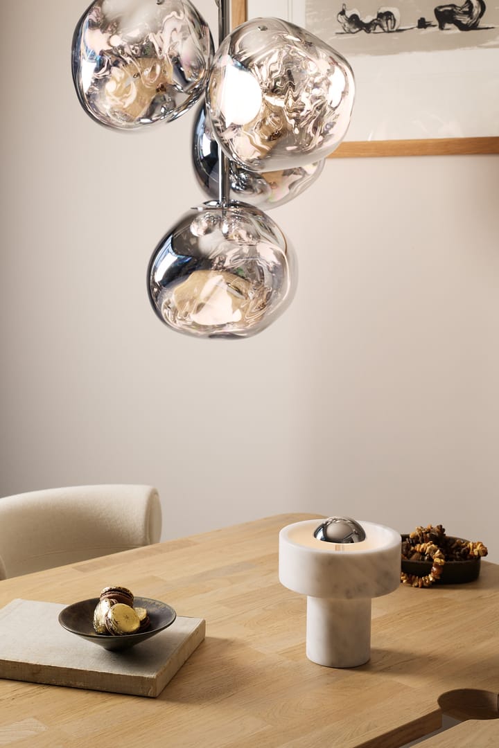 Stone φορητό επιτραπέζιο φωτιστικό LED 28 cm, Marble-silver Tom Dixon
