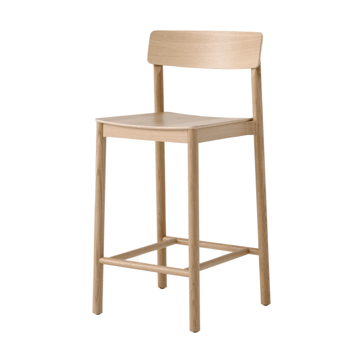 Betty TK13 Counter Chair μπαρ καρέκλα 65 cm - Λουστραρισμένη δρυς - &Tradition
