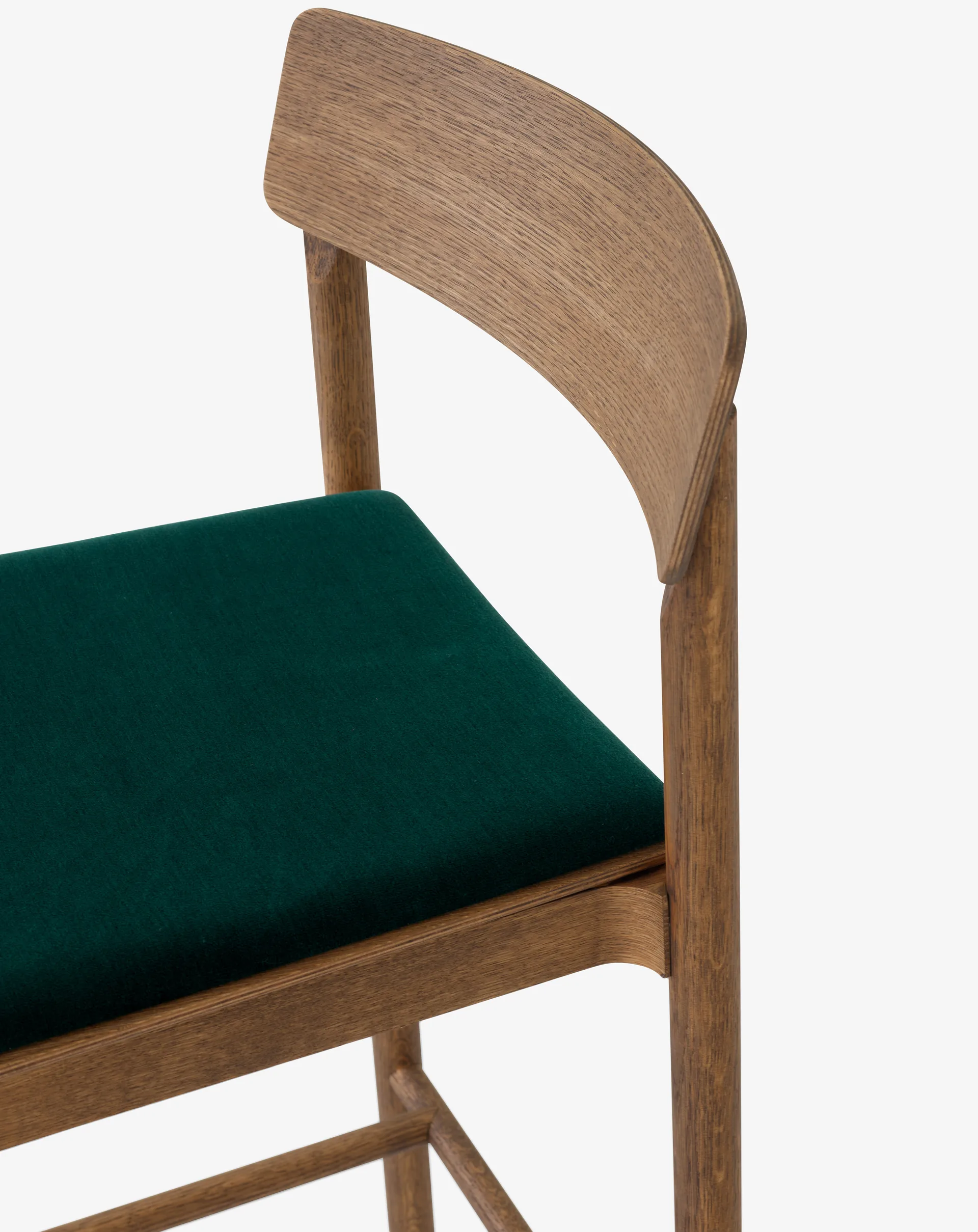 Betty TK17 Bar Chair μπαρ καρέκλα 75 cm, Gentle 0973-καπνιστή δρυς &Tradition