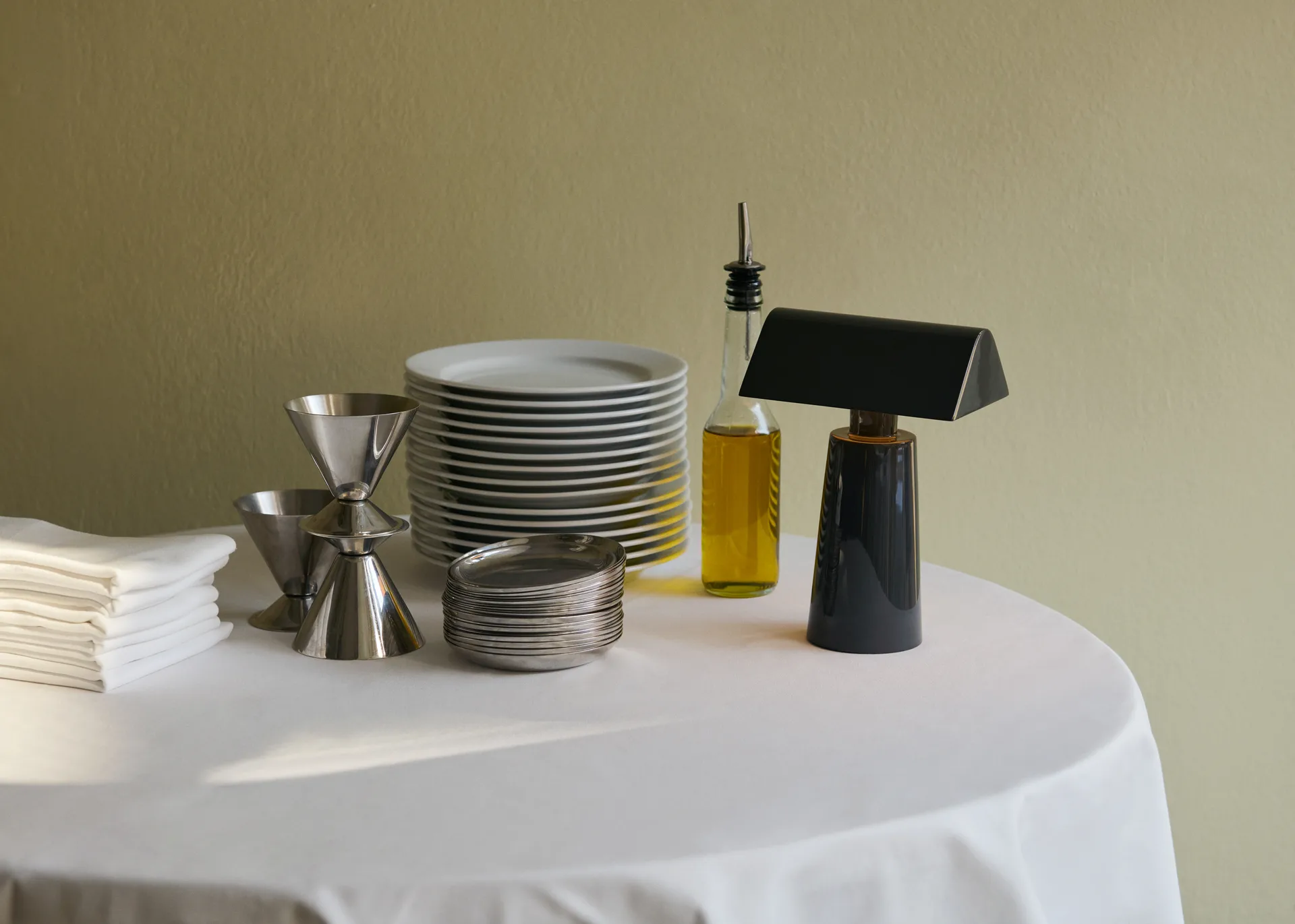 Caret MF1 φορητό επιτραπέζιο φωτιστικό, Anthracite &Tradition