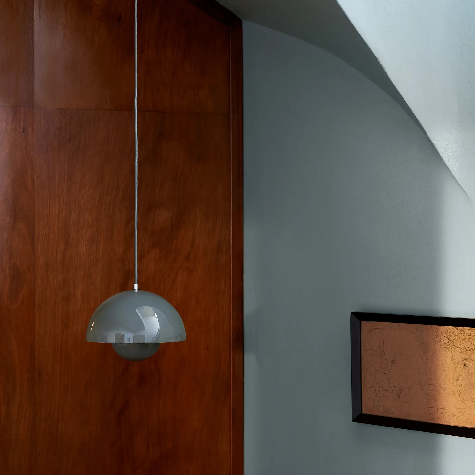 Flowerpot VP1 κρεμαστό φωτιστικό, Μπλε της πέτρας &Tradition