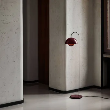 Flowerpot VP12 φωτιστικό δαπέδου - Dark plum - &Tradition
