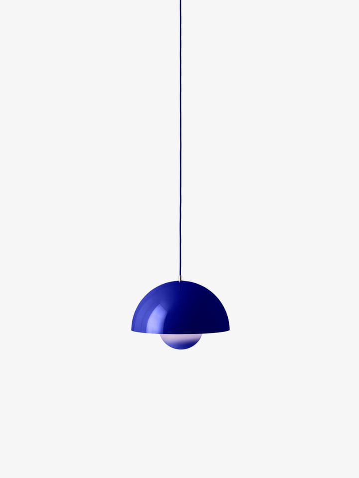 Flowerpot VP7 κρεμαστό φωτιστικό, Cobalt blue &Tradition