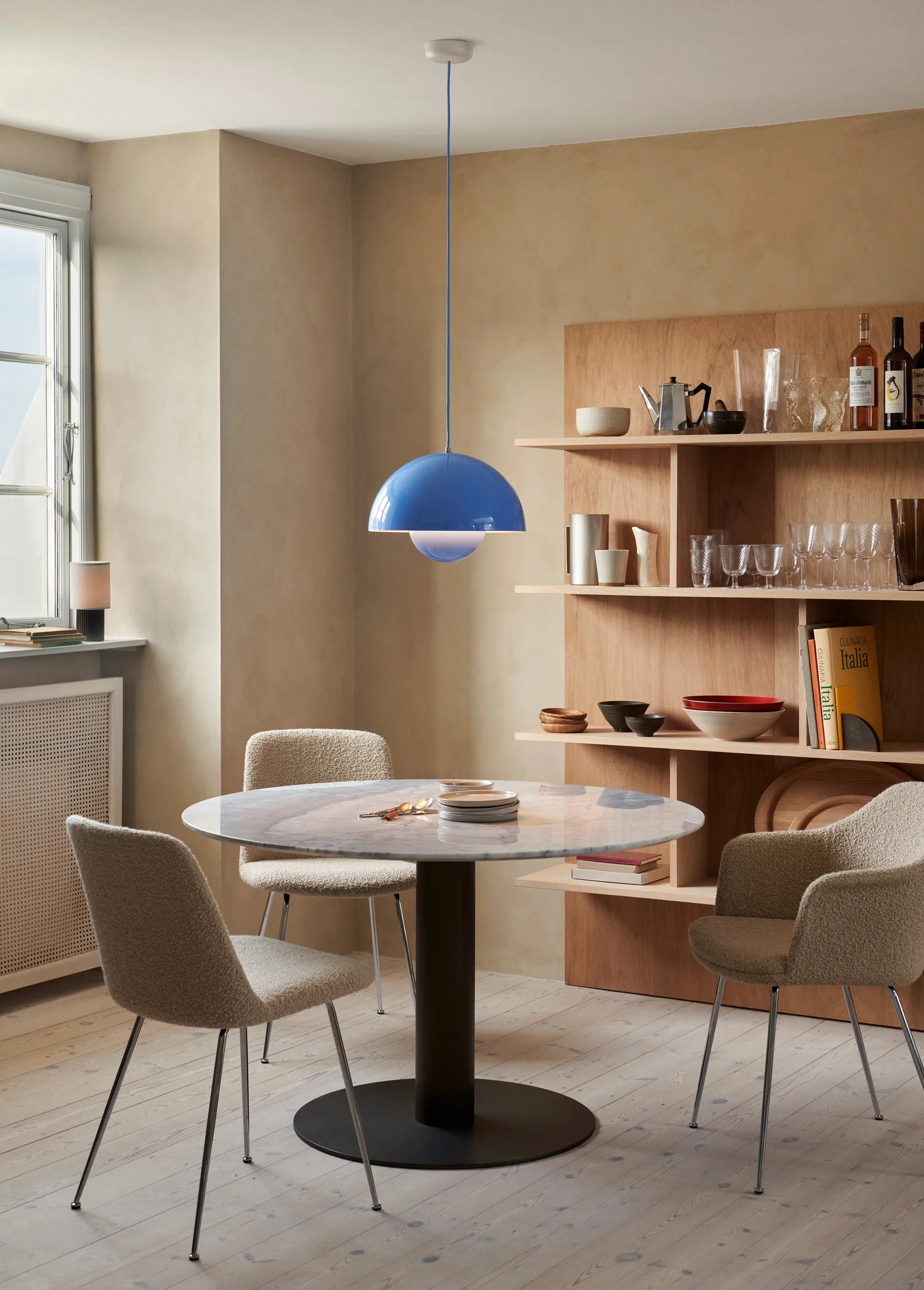 Flowerpot VP7 κρεμαστό φωτιστικό, Swim blue &Tradition