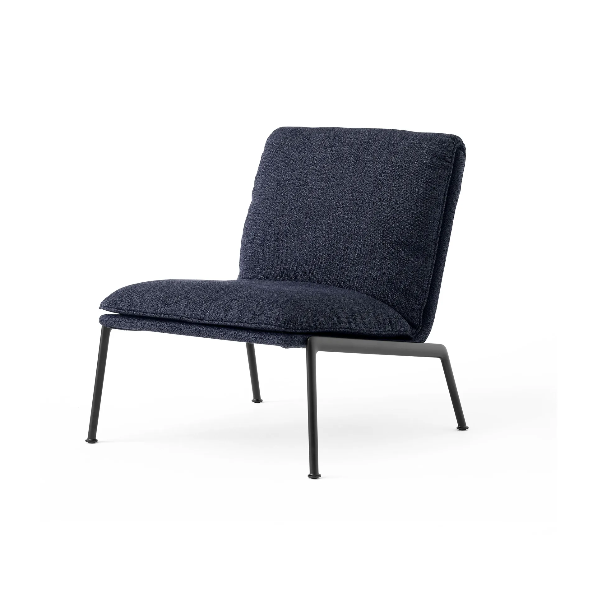 Muno LN18 πολυθρόνα σαλονιού, Warm black-Ecriture 0780 &Tradition