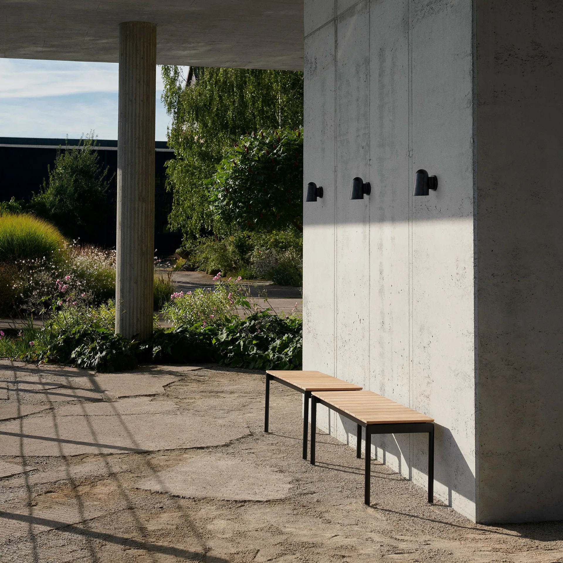 Φωτιστικό τοίχου Solid SC105, Bronzed brass &Tradition