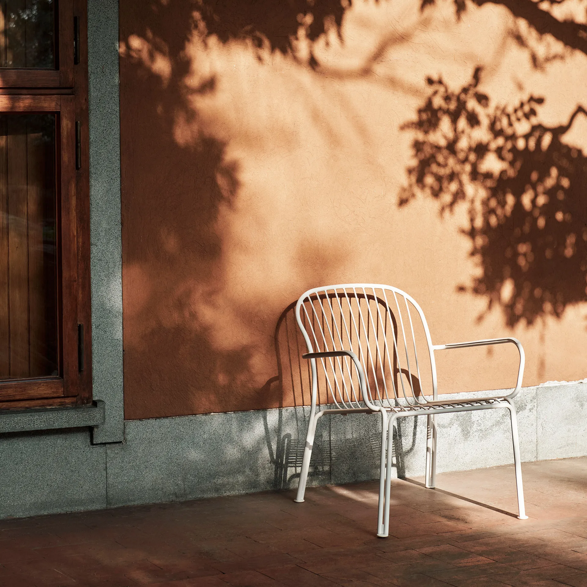 Thorvald SC101 πολυθρόνα lounge, Ivory &Tradition